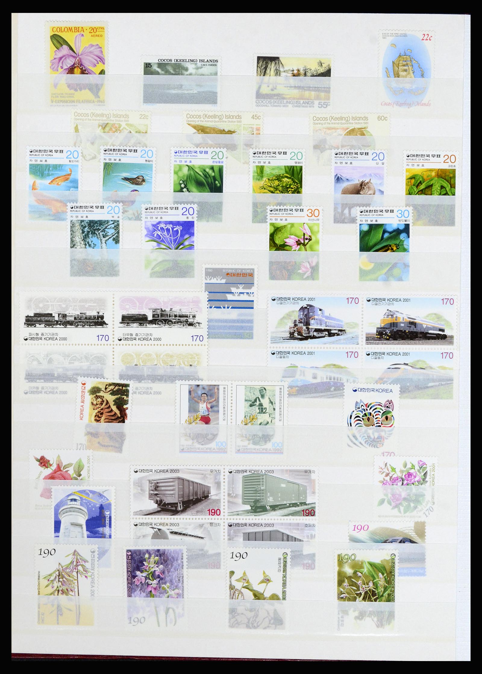 37064 010 - Postzegelverzameling 37064 Wereld motief 1960-2007.
