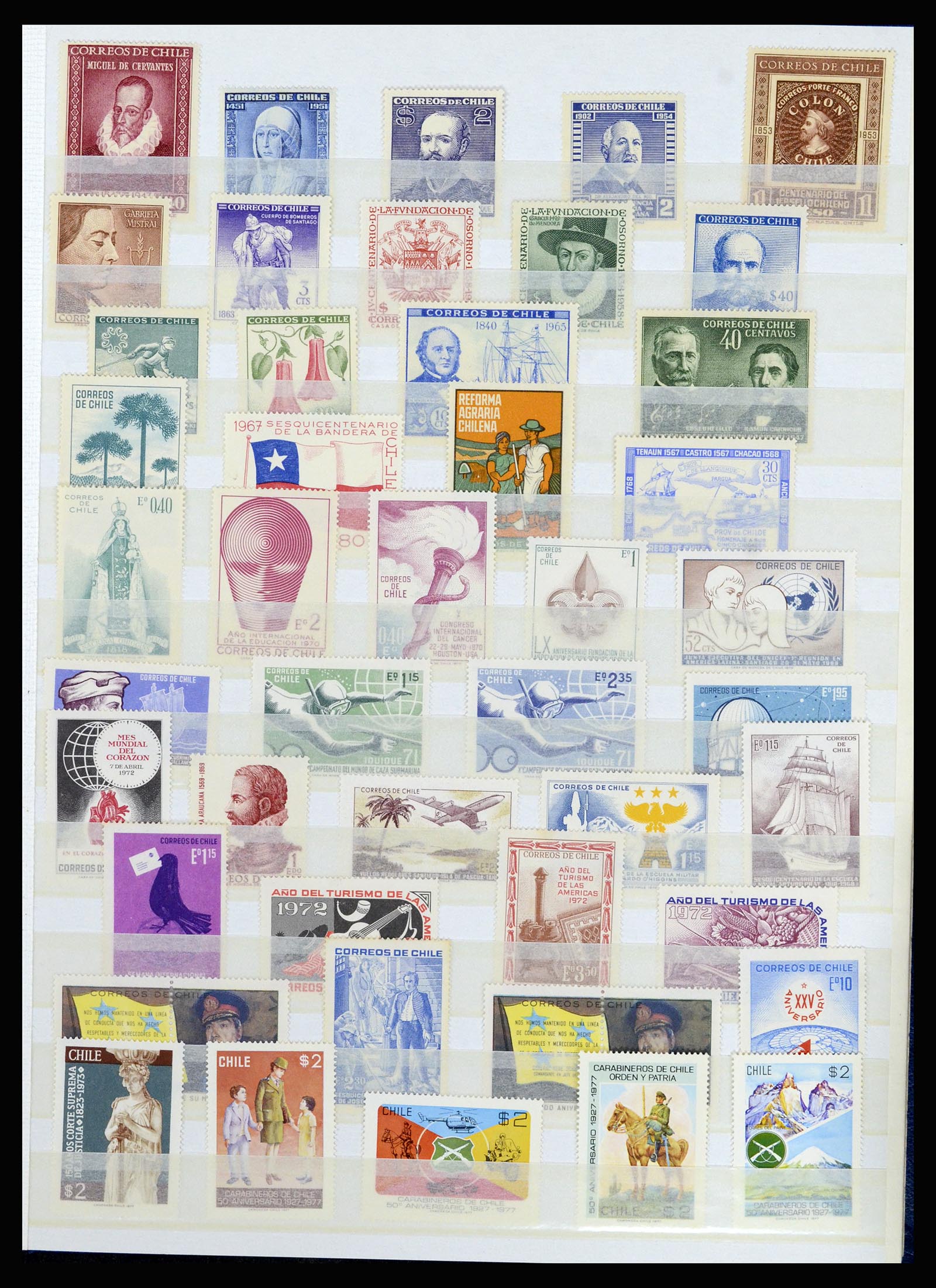 37064 052 - Postzegelverzameling 37064 Wereld motief 1960-2007.