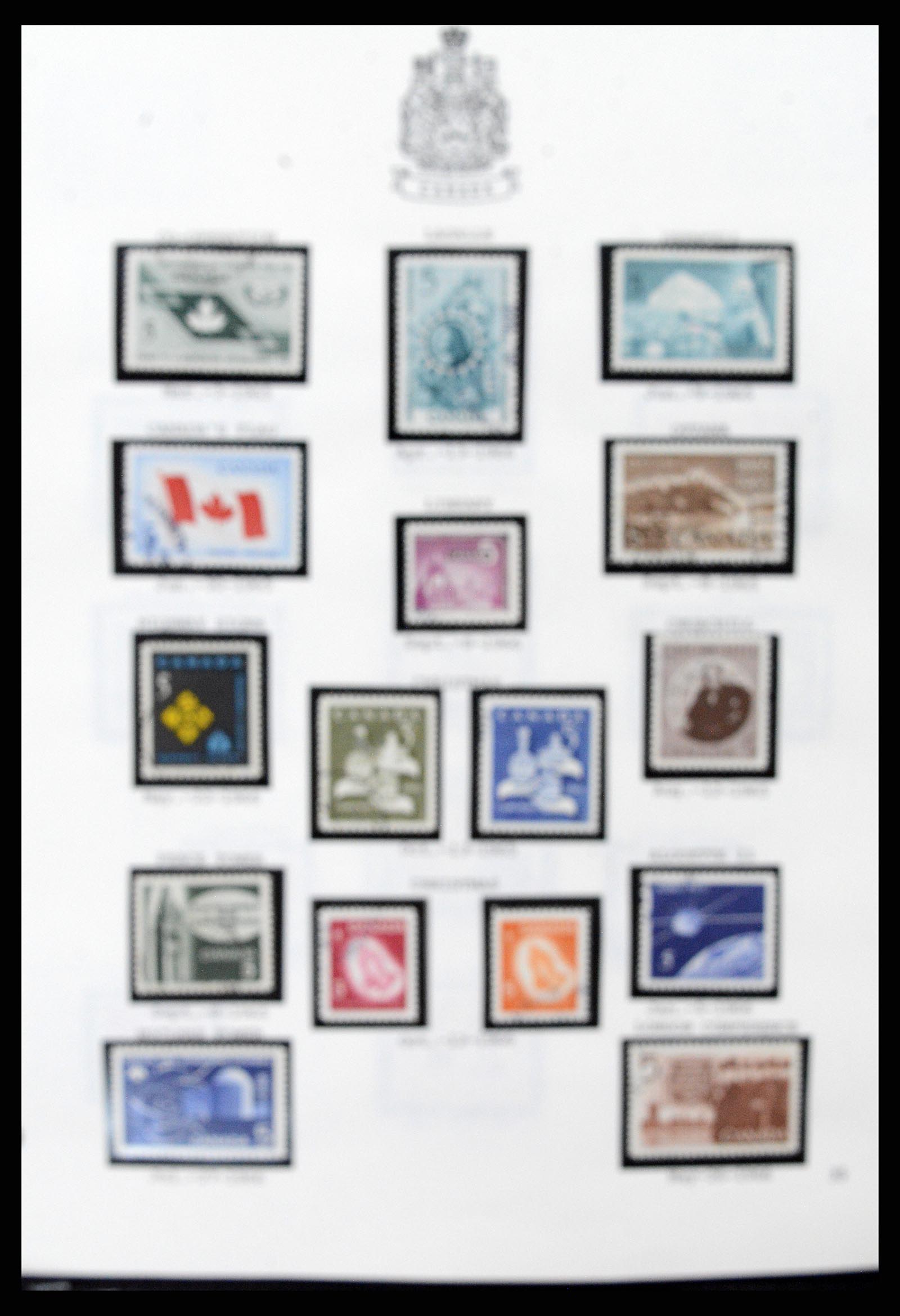 37086 035 - Stamp collection 37086 Canada 1859-2015.