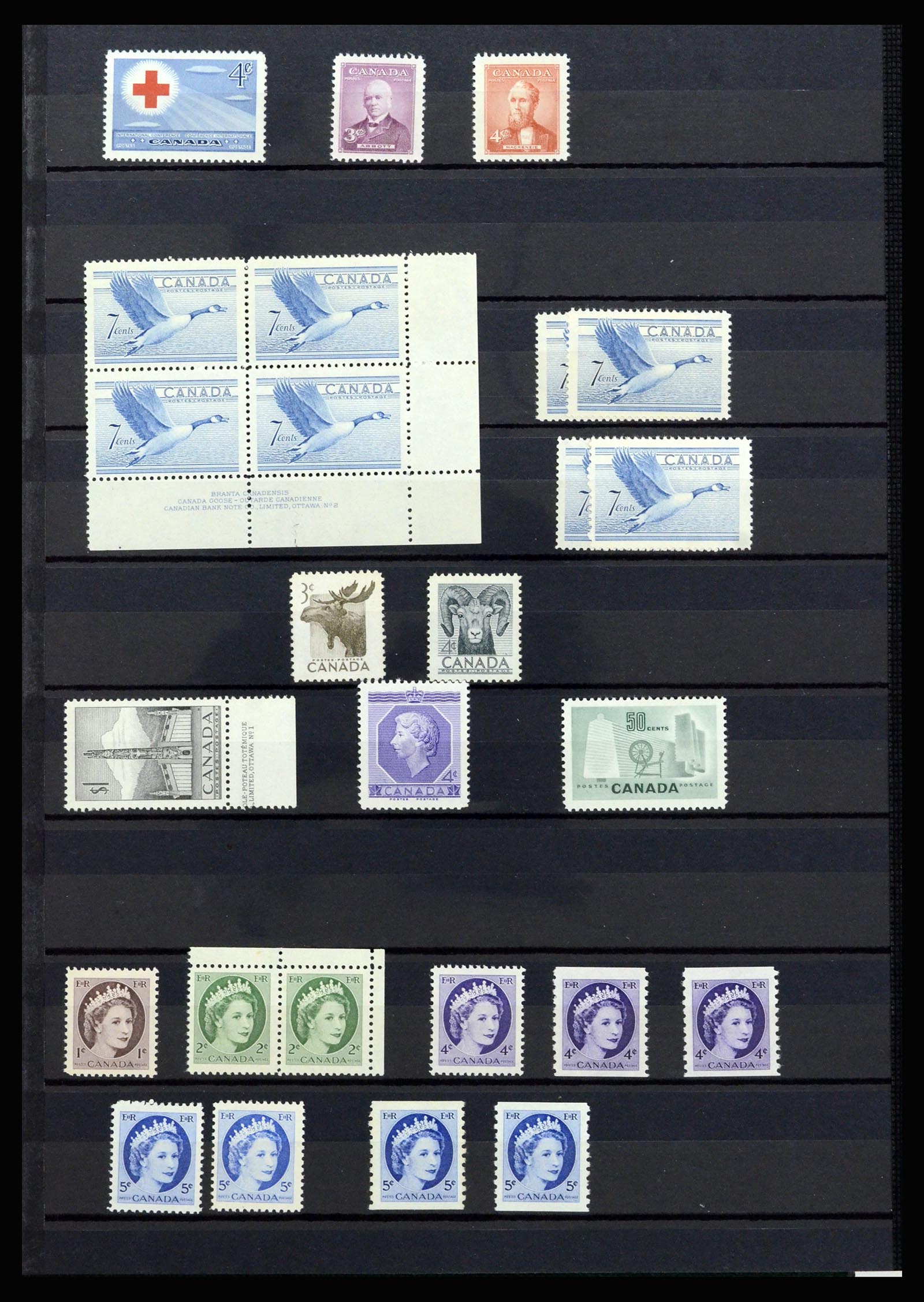 37094 004 - Postzegelverzameling 37094 Canada 1953-2010.