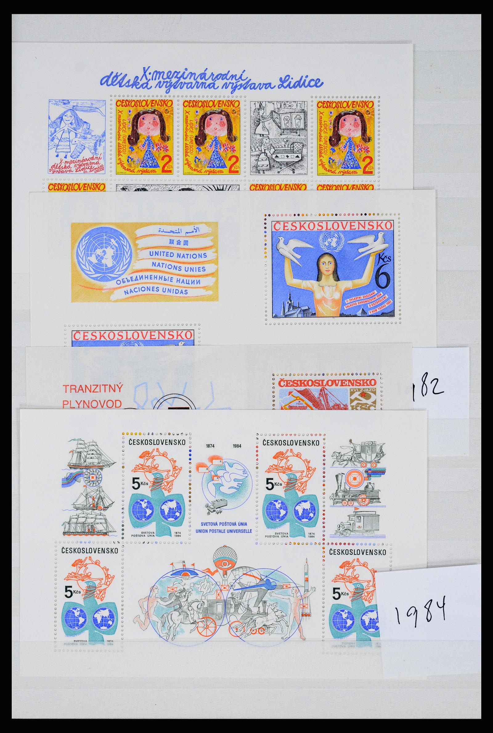 37096 834 - Stamp collection 37096 Czechoslovakia 1918-2018.