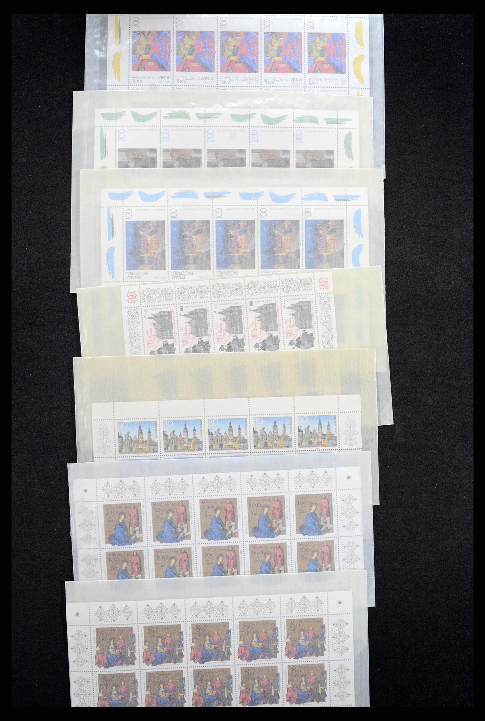 37119 017 - Postzegelverzameling 37119 Bundespost velletjes van 10.