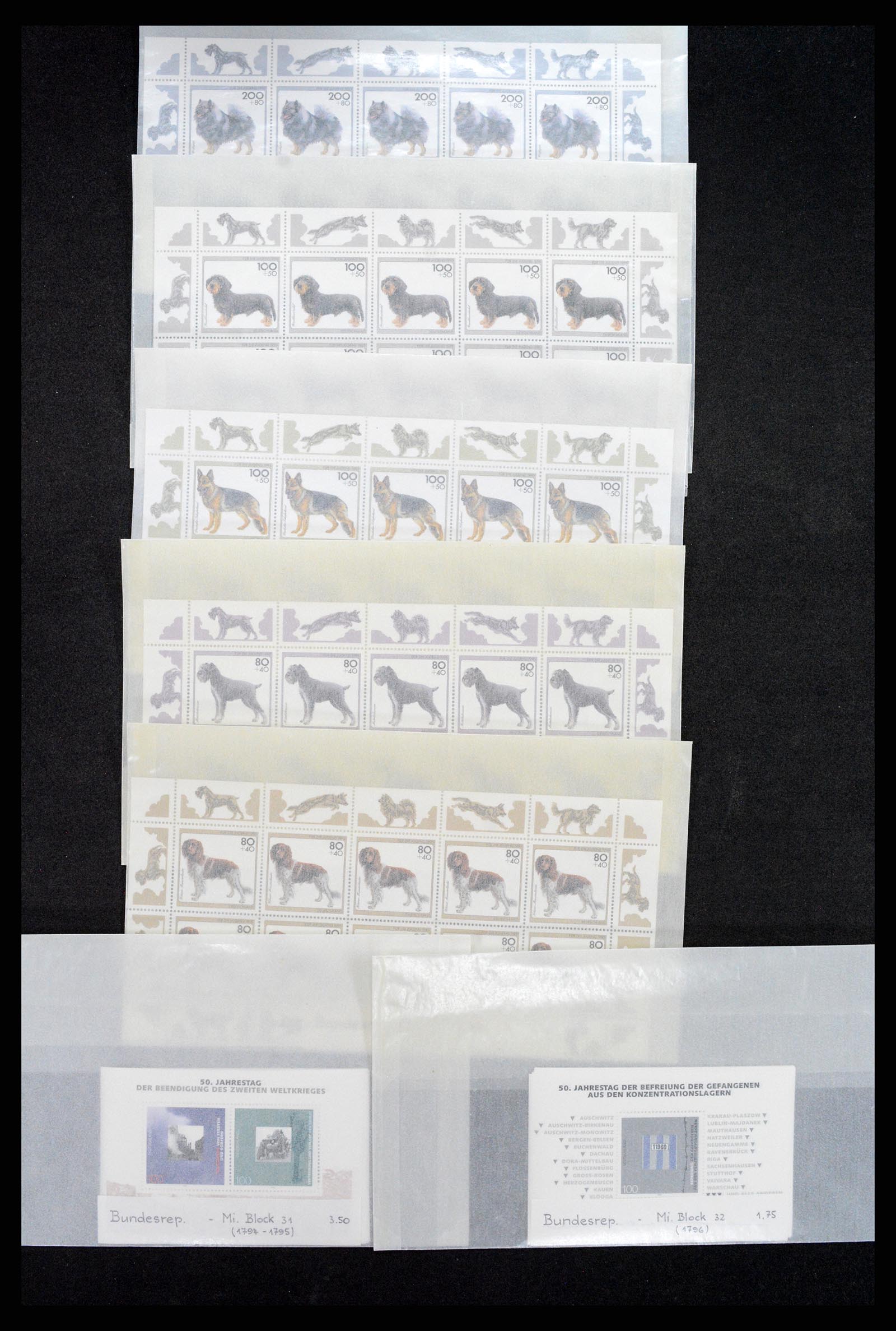 37119 019 - Postzegelverzameling 37119 Bundespost velletjes van 10.