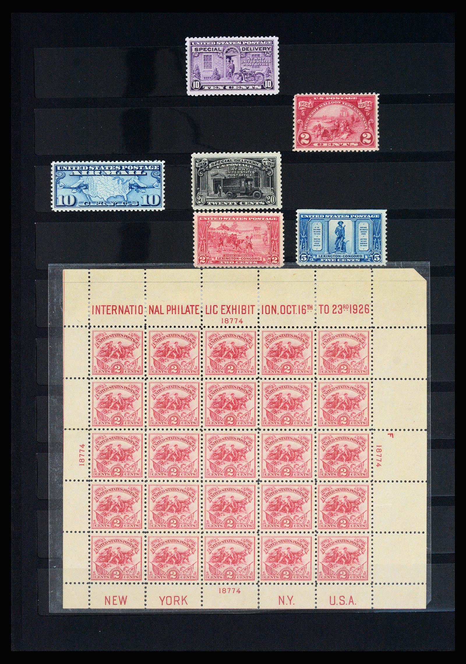37131 003 - Postzegelverzameling 37131 USA 1851-1990.