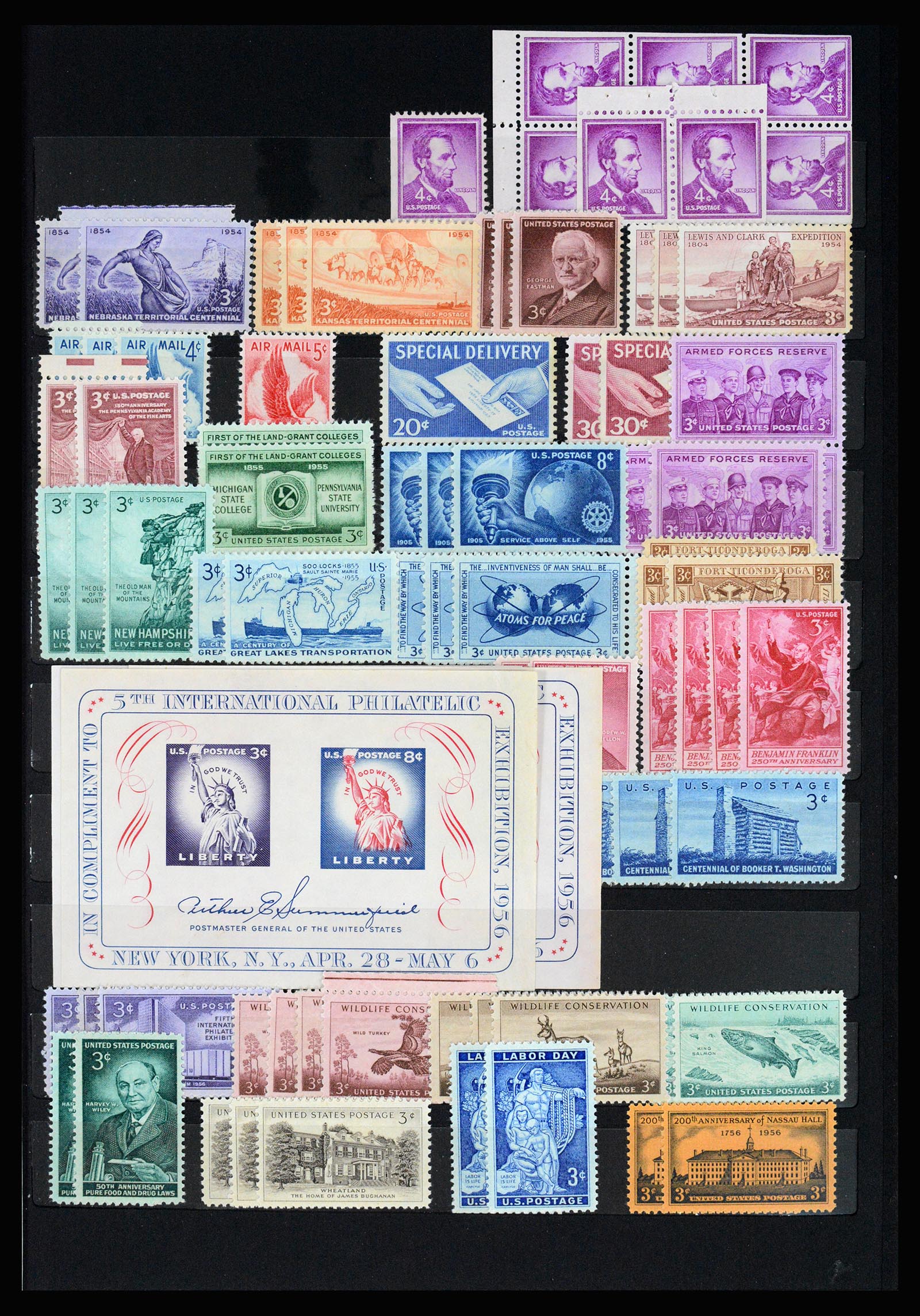37131 014 - Postzegelverzameling 37131 USA 1851-1990.
