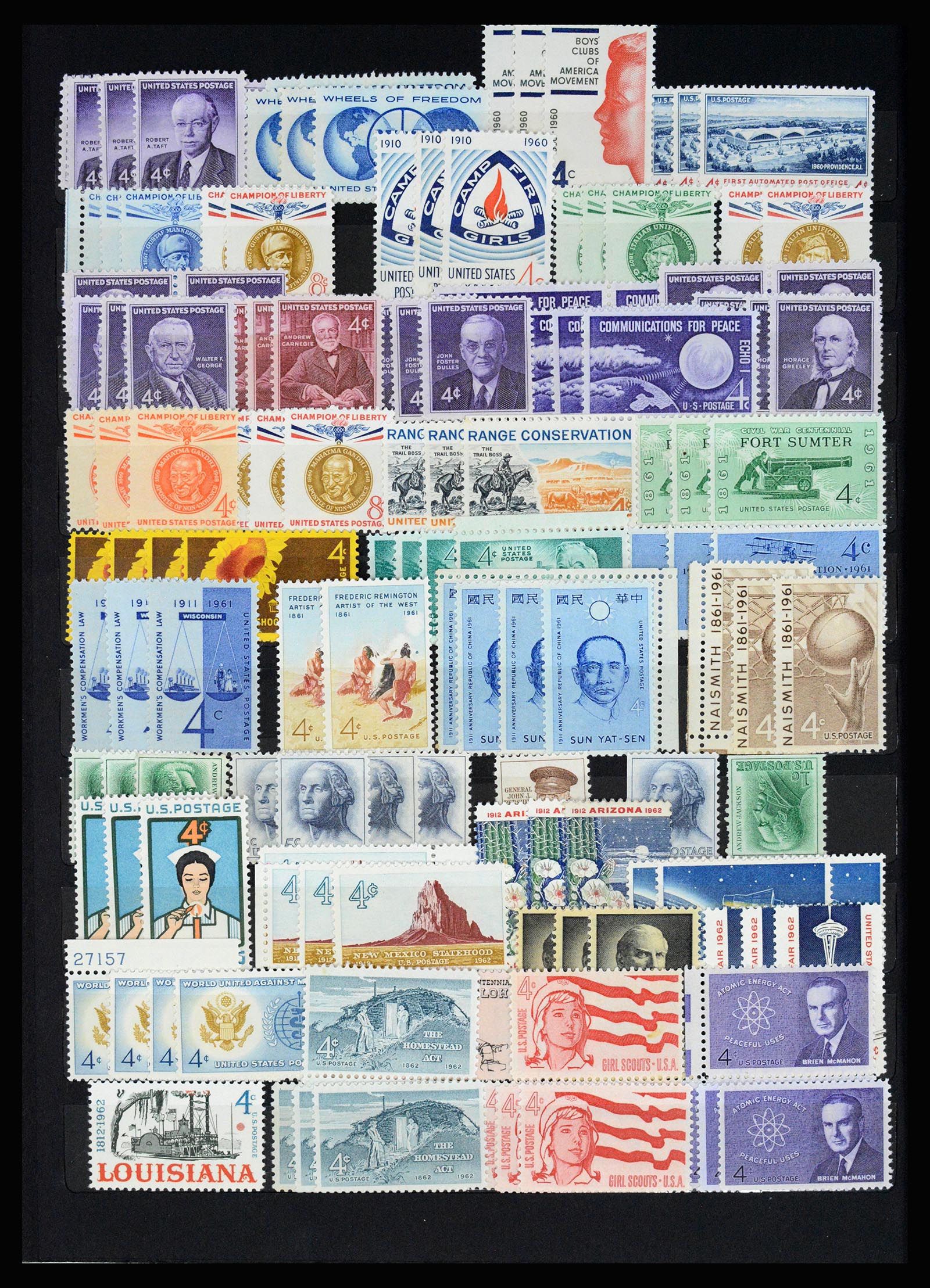 37131 017 - Postzegelverzameling 37131 USA 1851-1990.