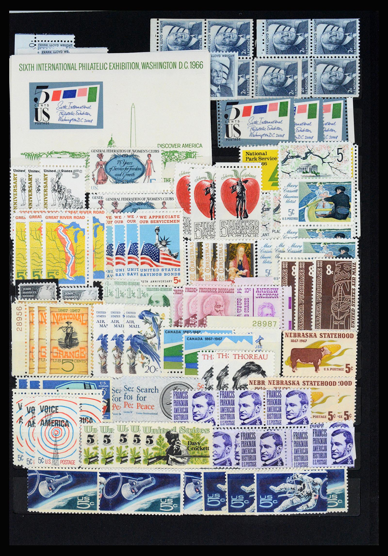 37131 020 - Stamp collection 37131 USA 1851-1990.