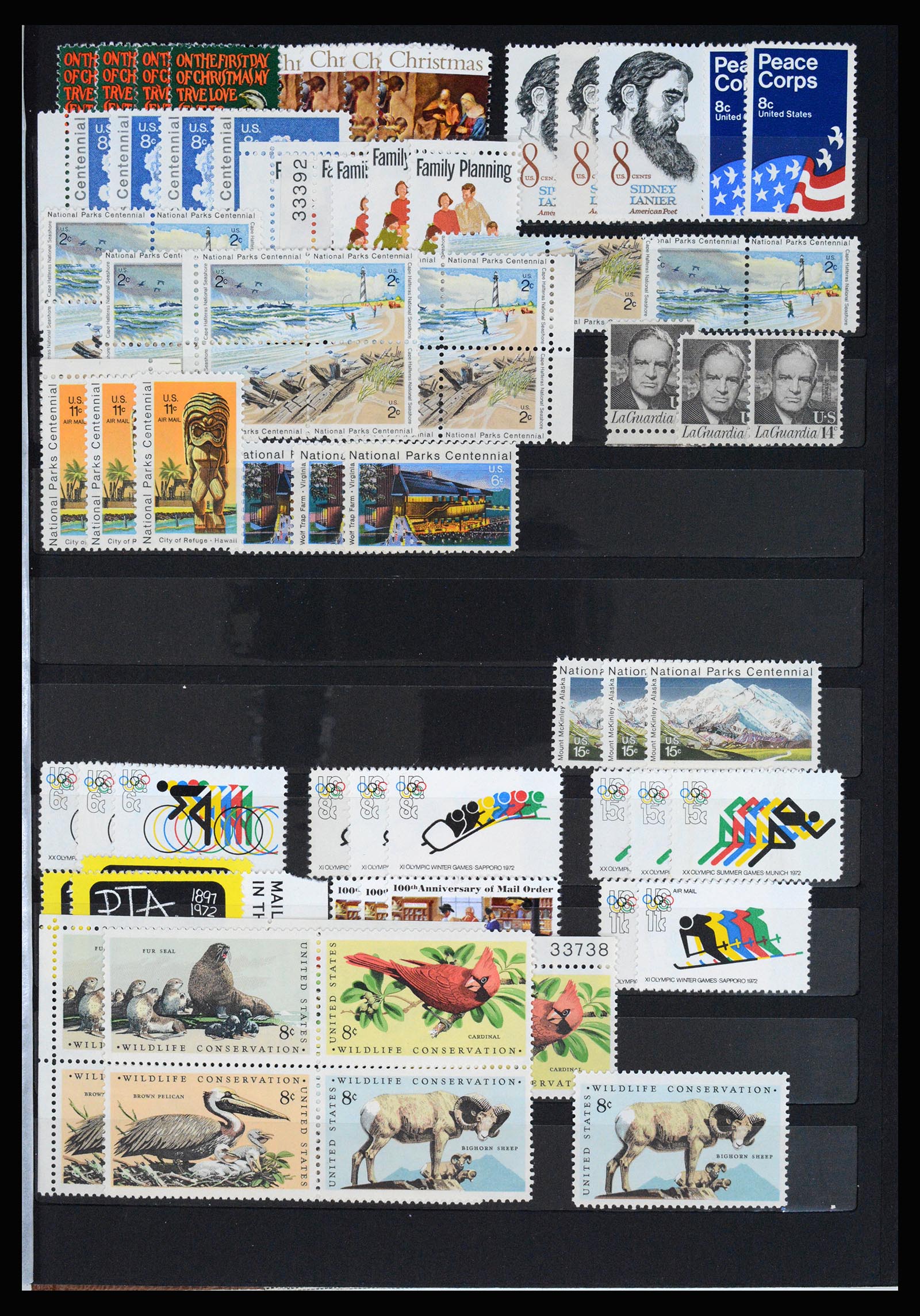 37131 026 - Postzegelverzameling 37131 USA 1851-1990.