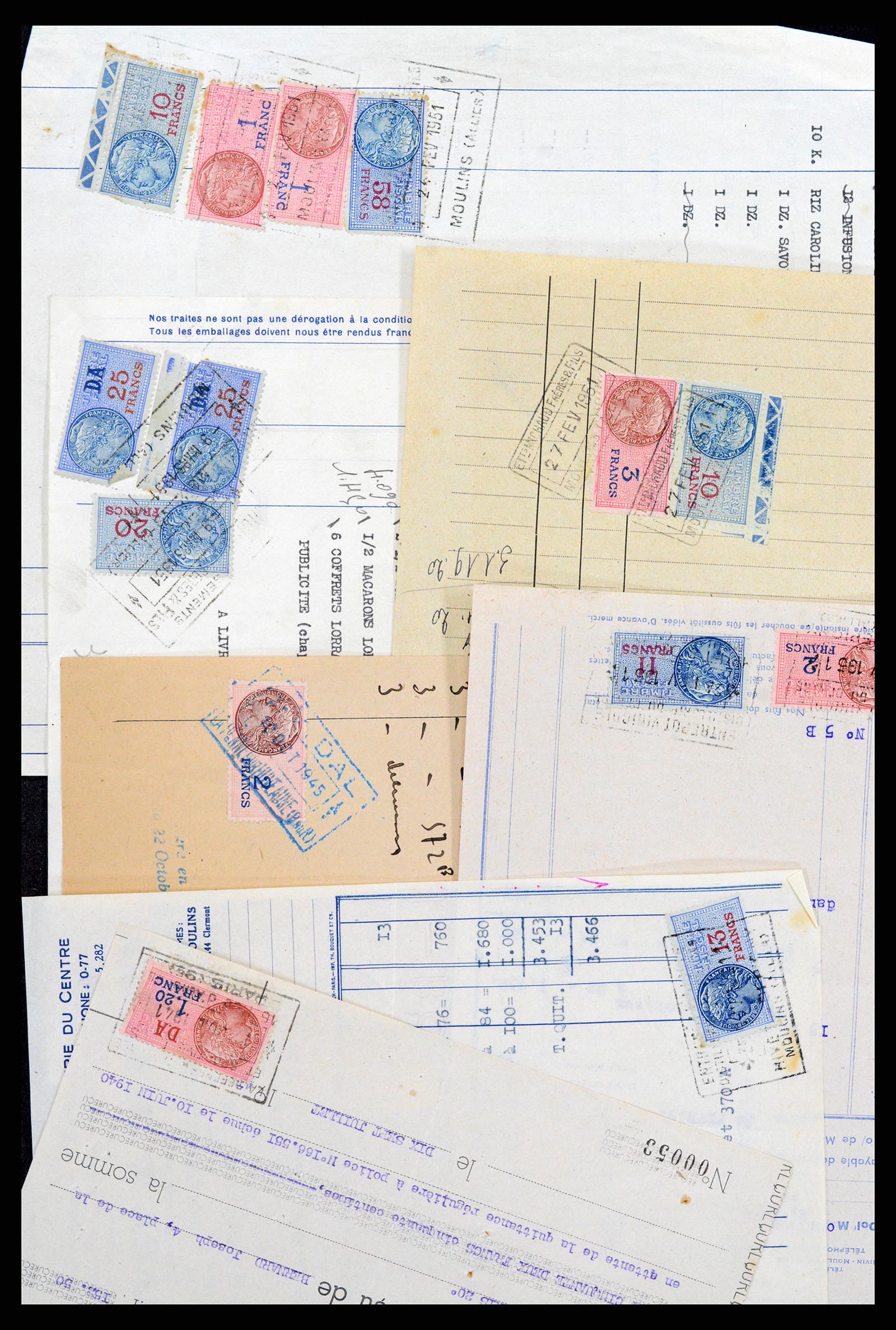 37173 039 - Stamp collection 37173 France fiscal 1800-1960.