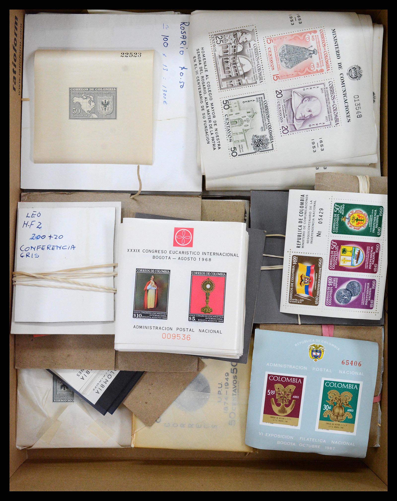 37174 003 - Postzegelverzameling 37174 Colombia blokken 1948-1968.