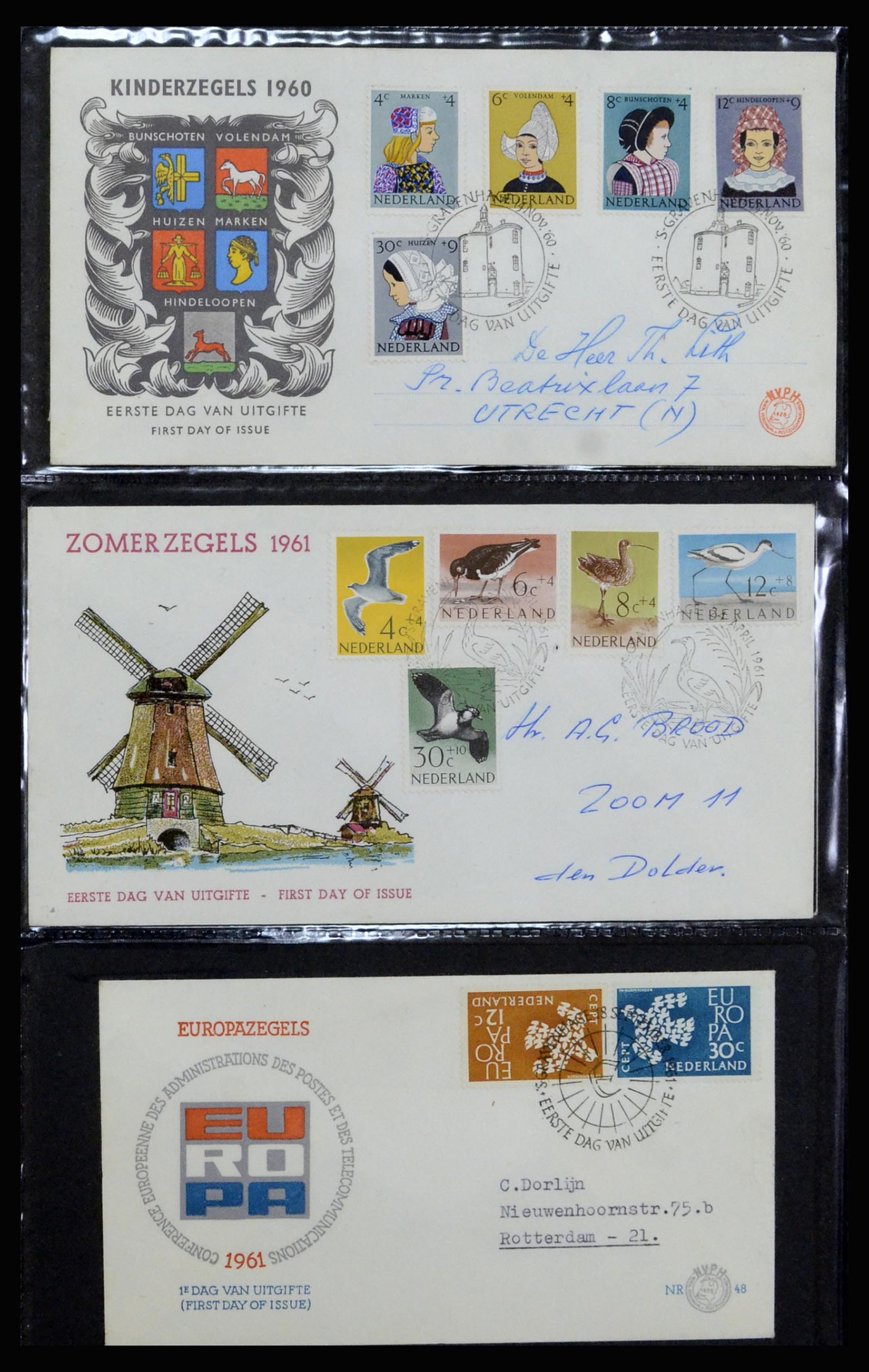 37197 017 - Postzegelverzameling 37197 Nederland FDC's 1950-2004.