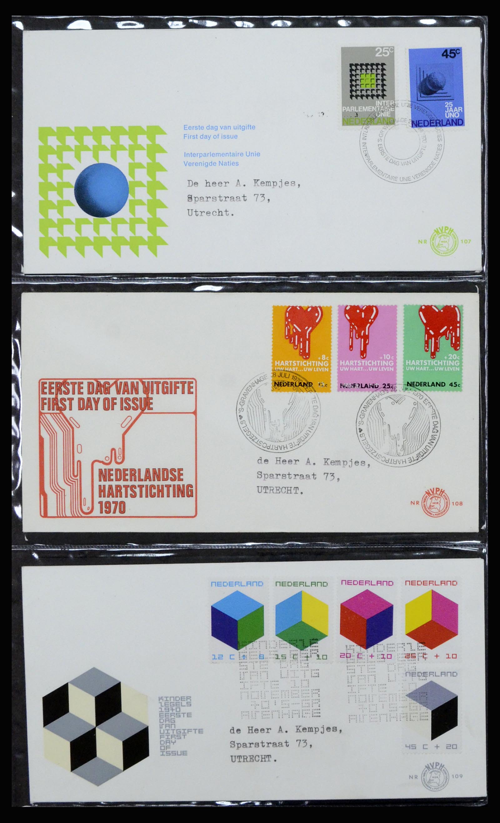 37197 038 - Postzegelverzameling 37197 Nederland FDC's 1950-2004.