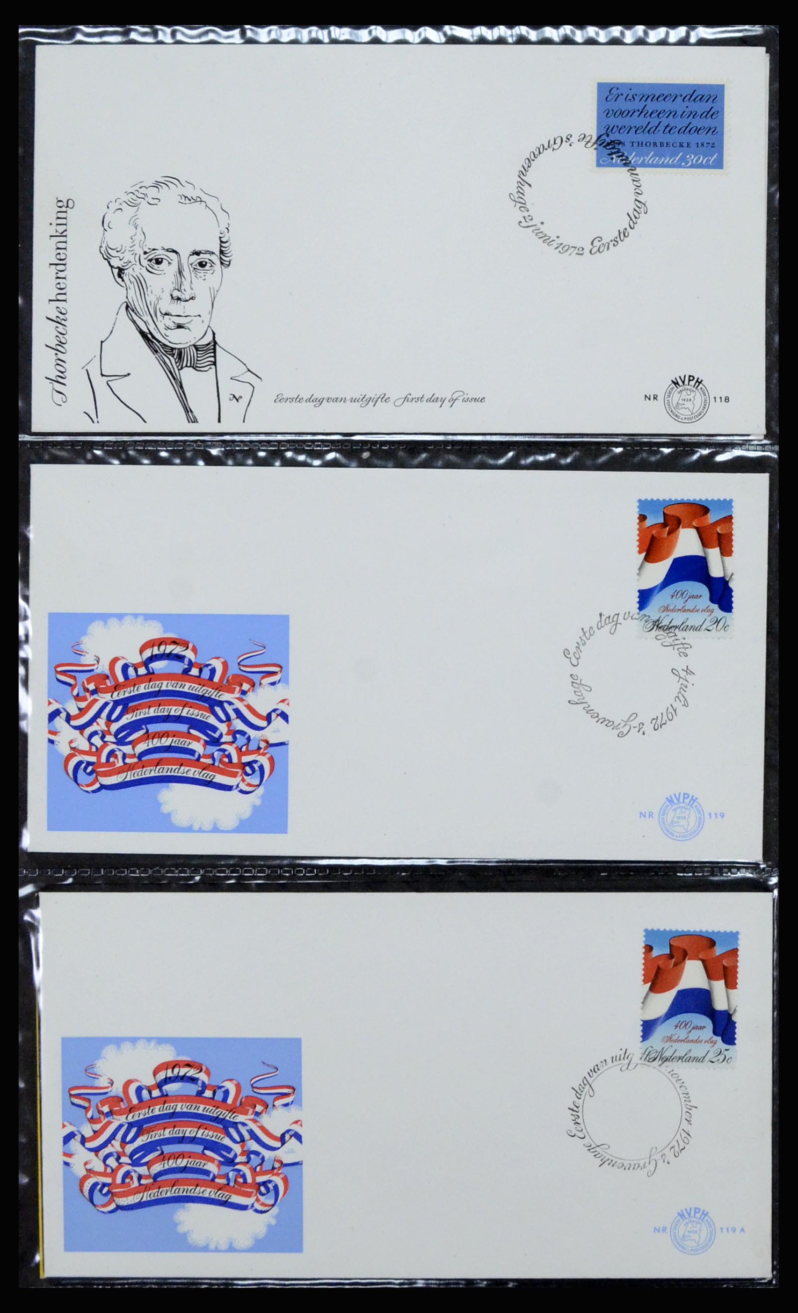 37197 042 - Postzegelverzameling 37197 Nederland FDC's 1950-2004.
