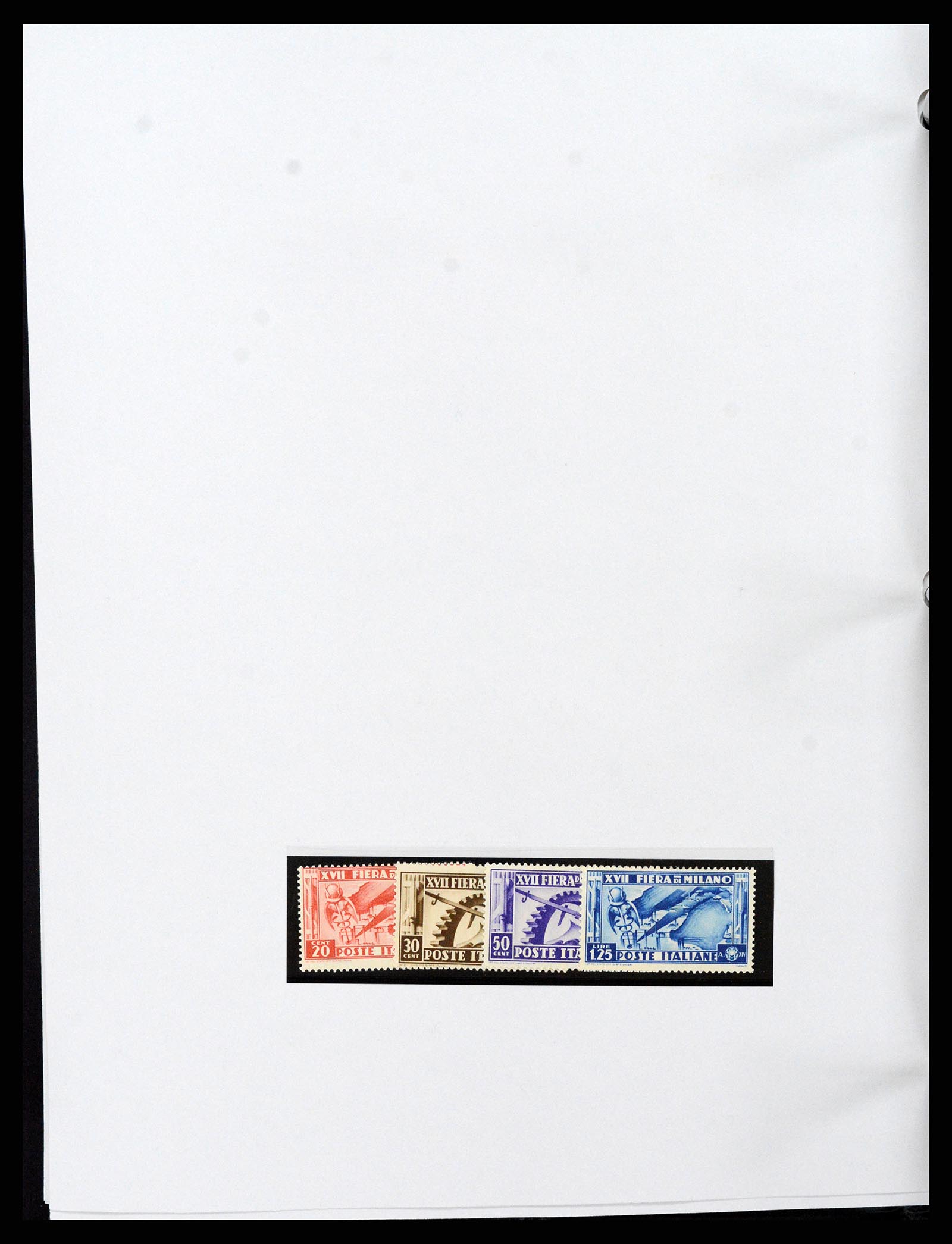 37230 031 - Stamp collection 37230 Italy and territories 1862-1990.