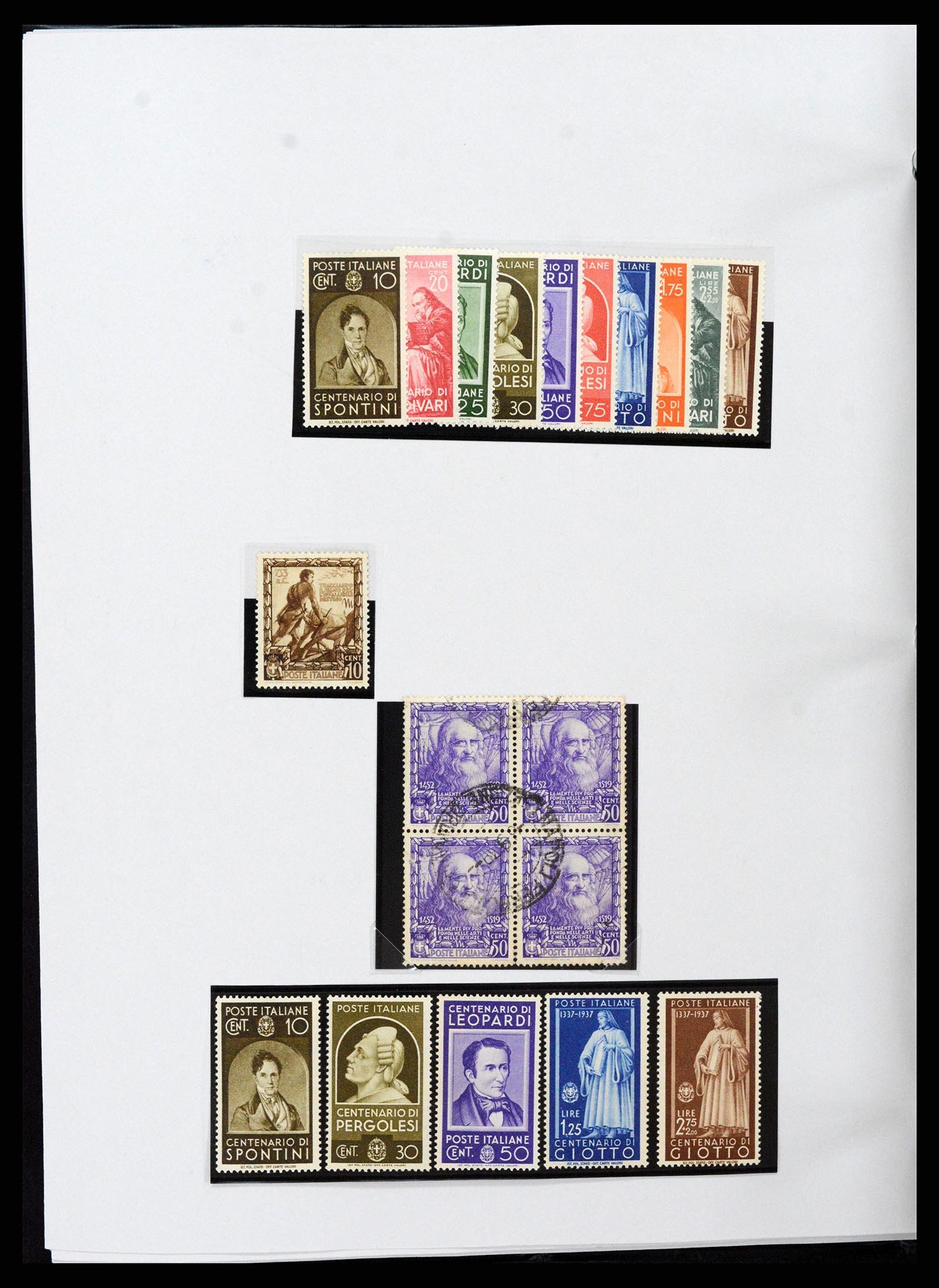 37230 038 - Postzegelverzameling 37230 Italië en gebieden 1862-1990.