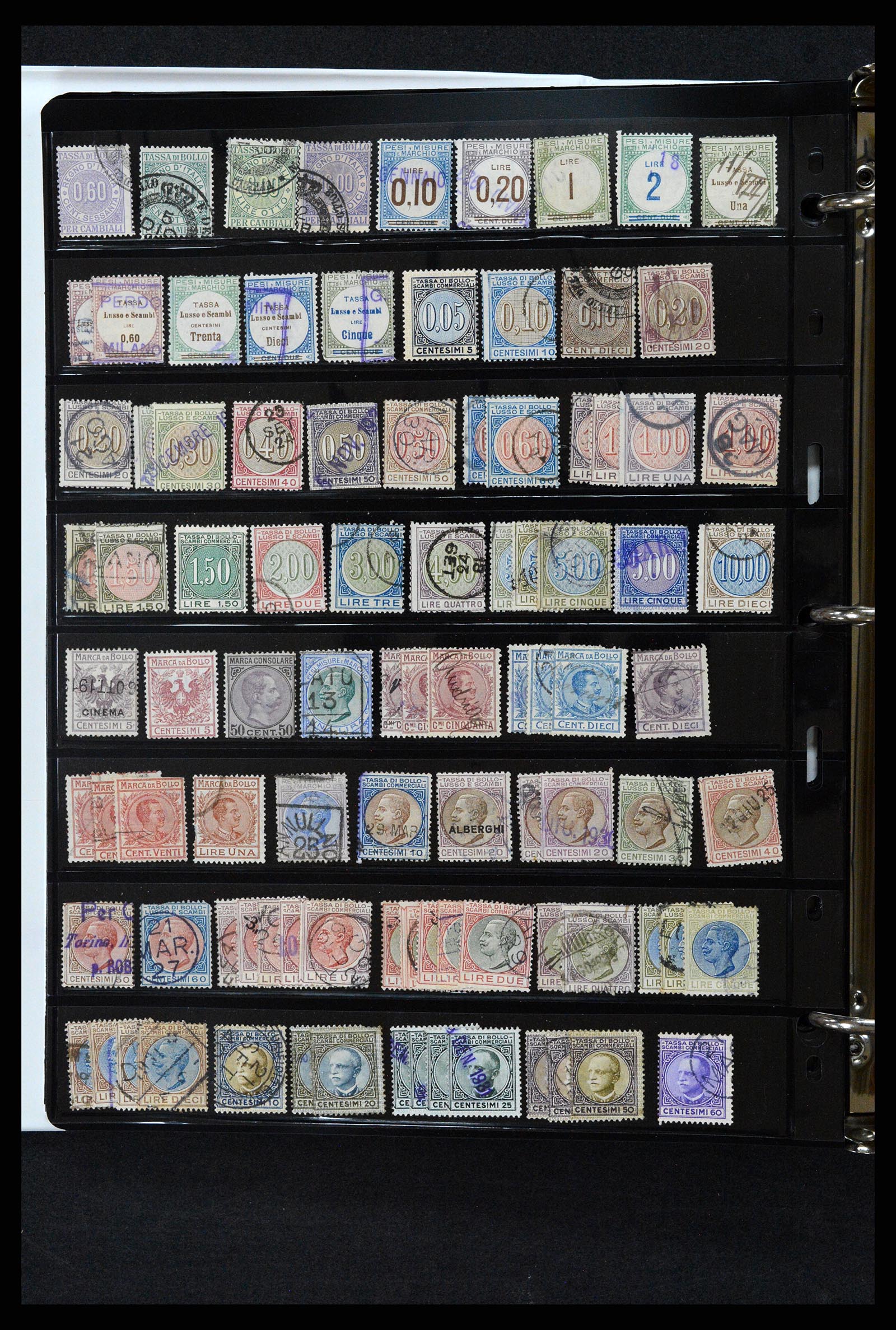 37230 293 - Postzegelverzameling 37230 Italië en gebieden 1862-1990.