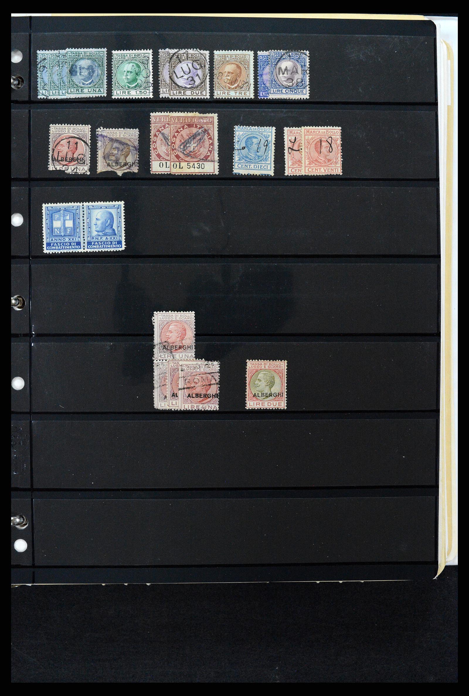 37230 294 - Postzegelverzameling 37230 Italië en gebieden 1862-1990.