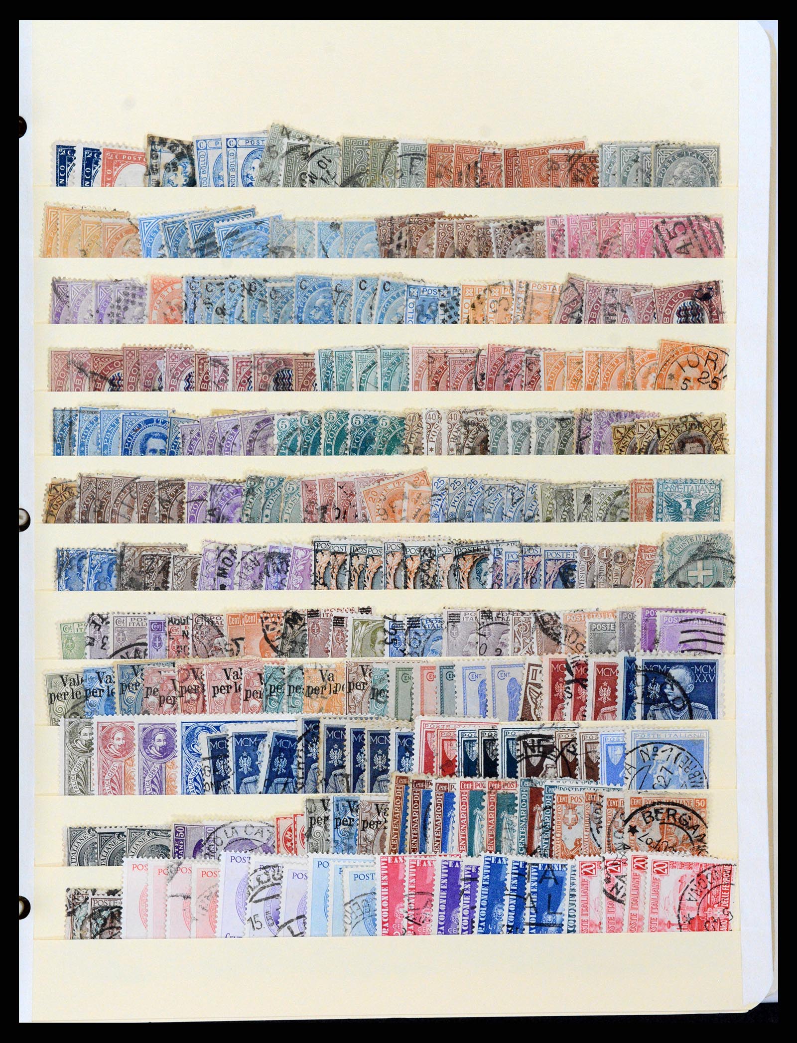 37230 309 - Postzegelverzameling 37230 Italië en gebieden 1862-1990.