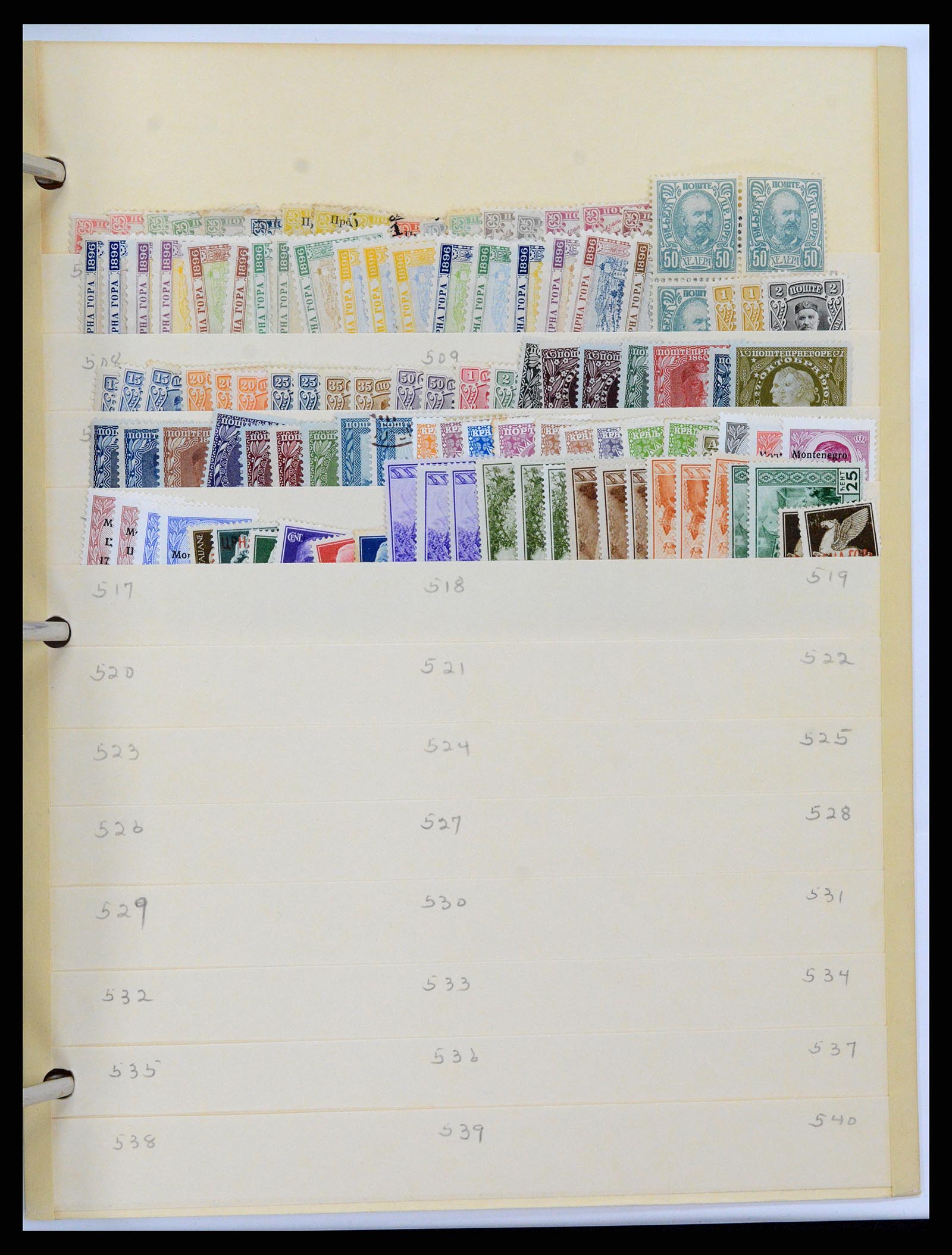 37230 318 - Postzegelverzameling 37230 Italië en gebieden 1862-1990.
