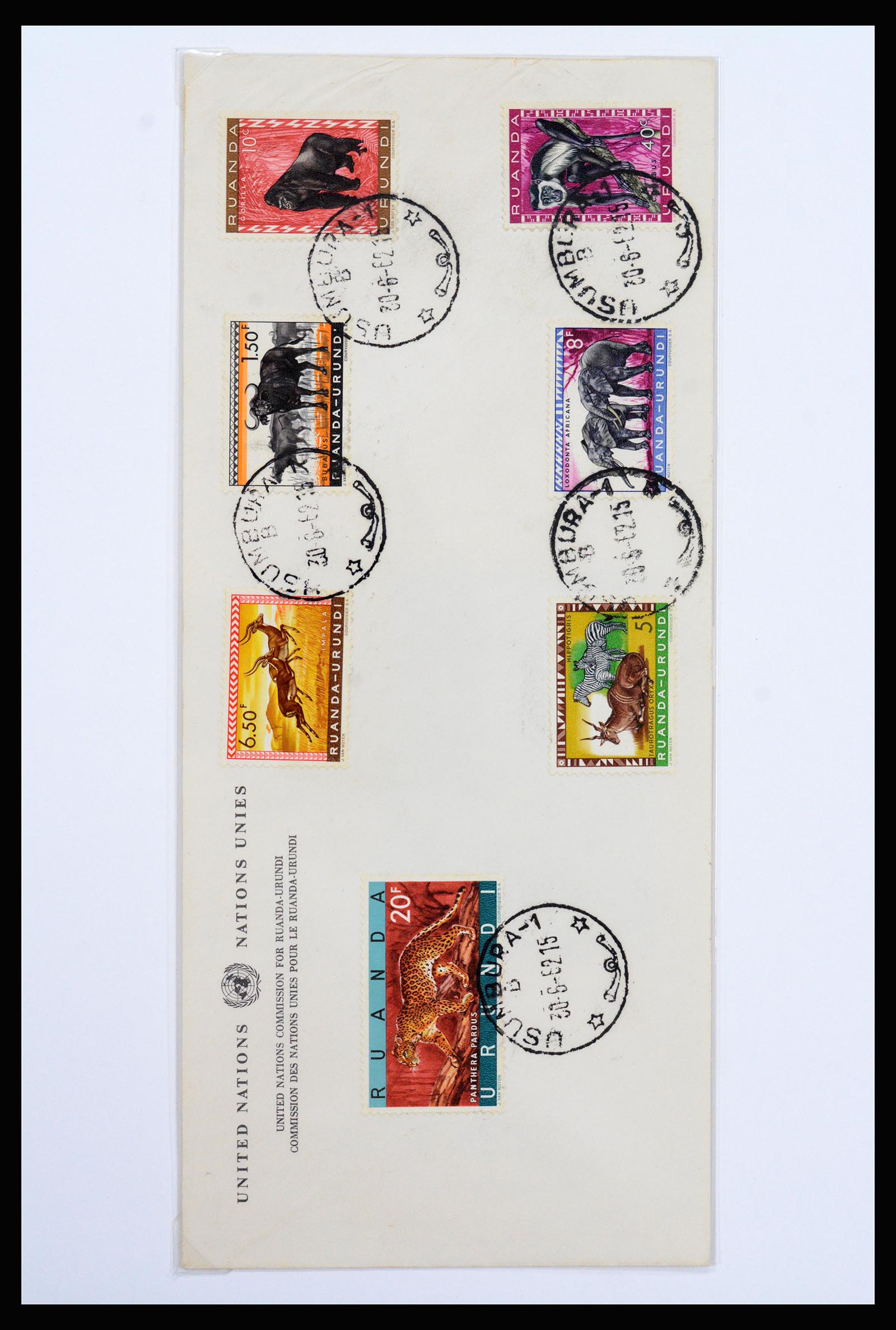 37241 047 - Postzegelverzameling 37241 Belgisch Congo en Rwanda 1886-1984.