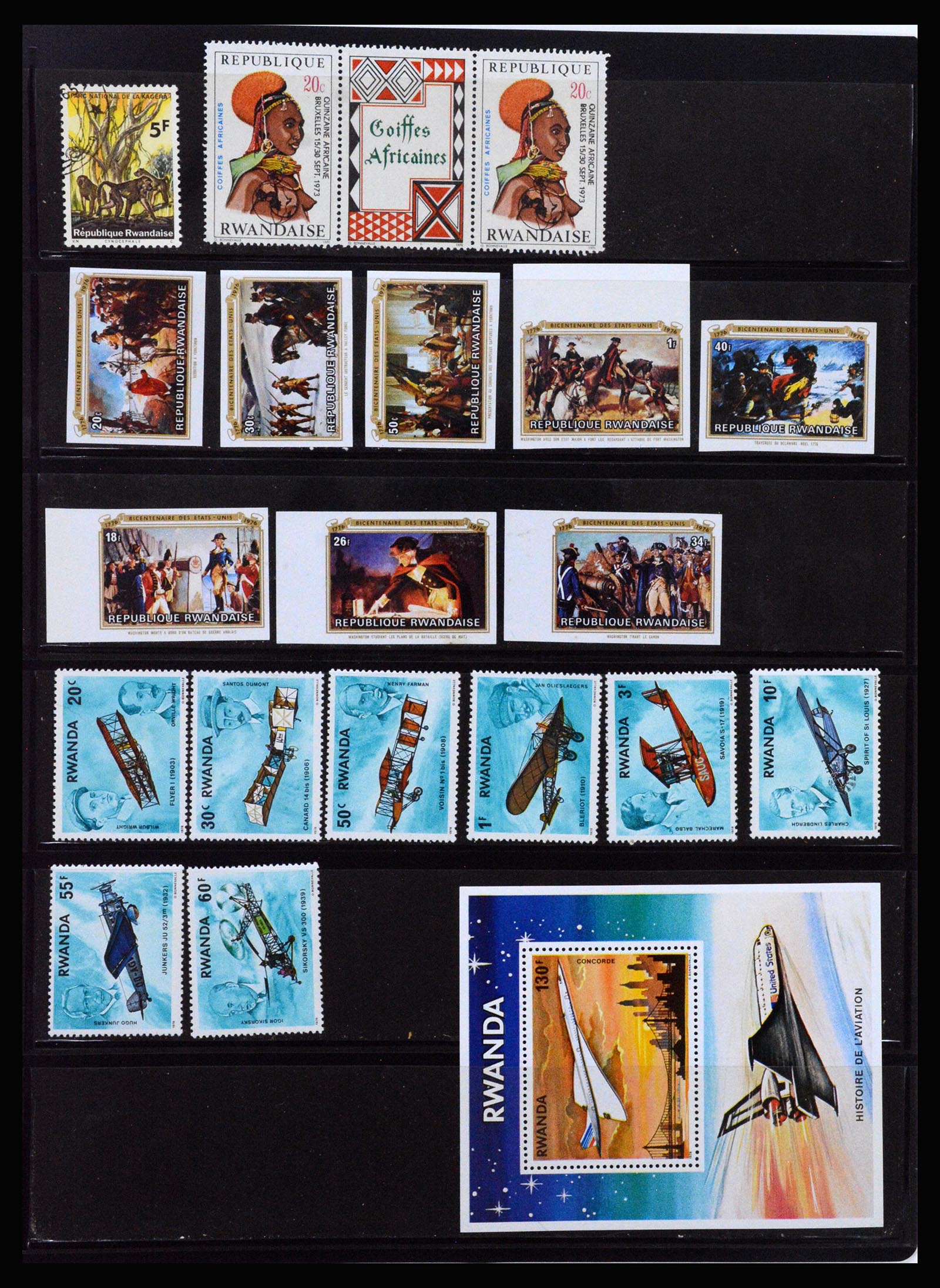 37241 087 - Postzegelverzameling 37241 Belgisch Congo en Rwanda 1886-1984.