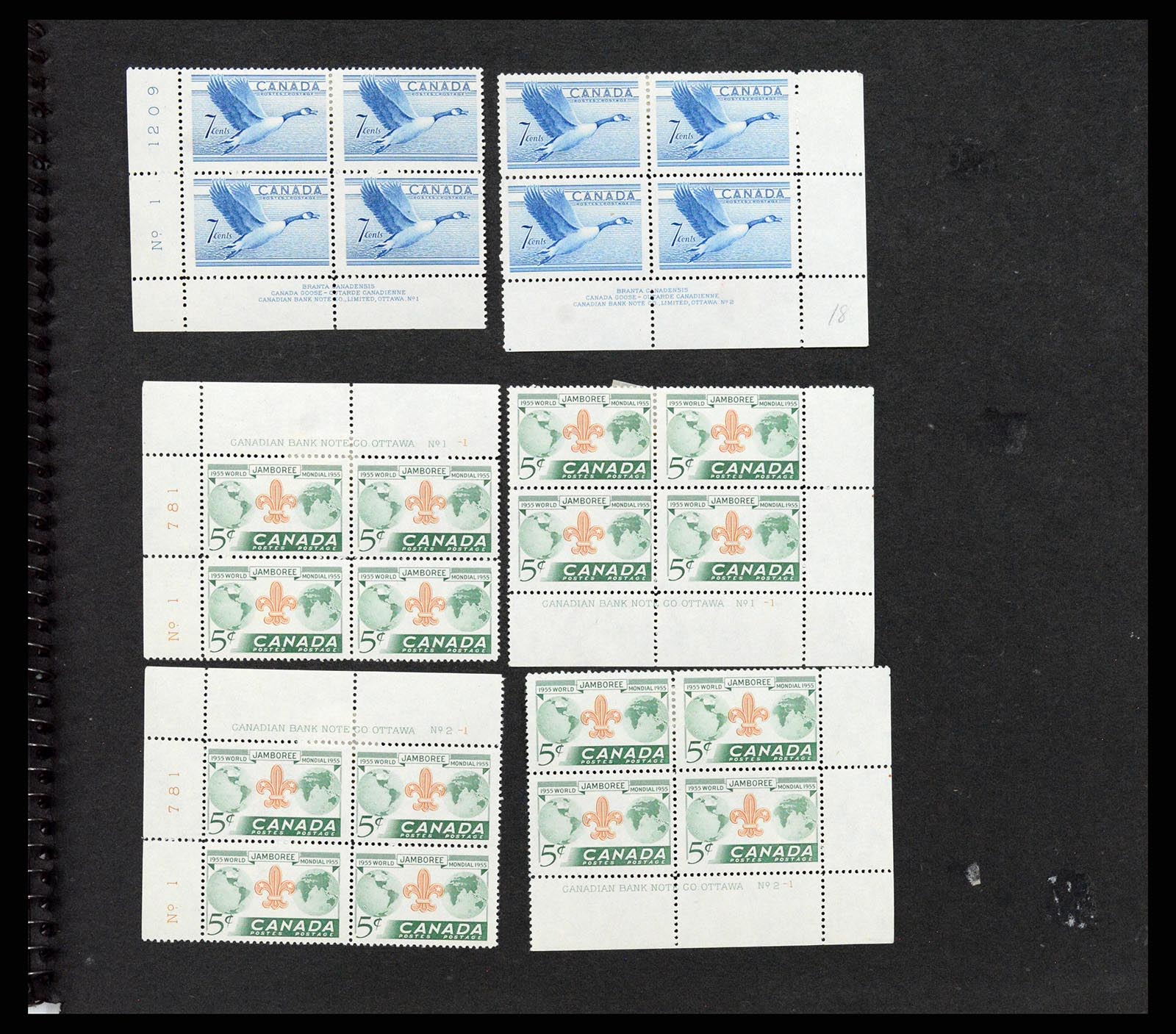 37243 064 - Postzegelverzameling 37243 Canada 1868-1955.