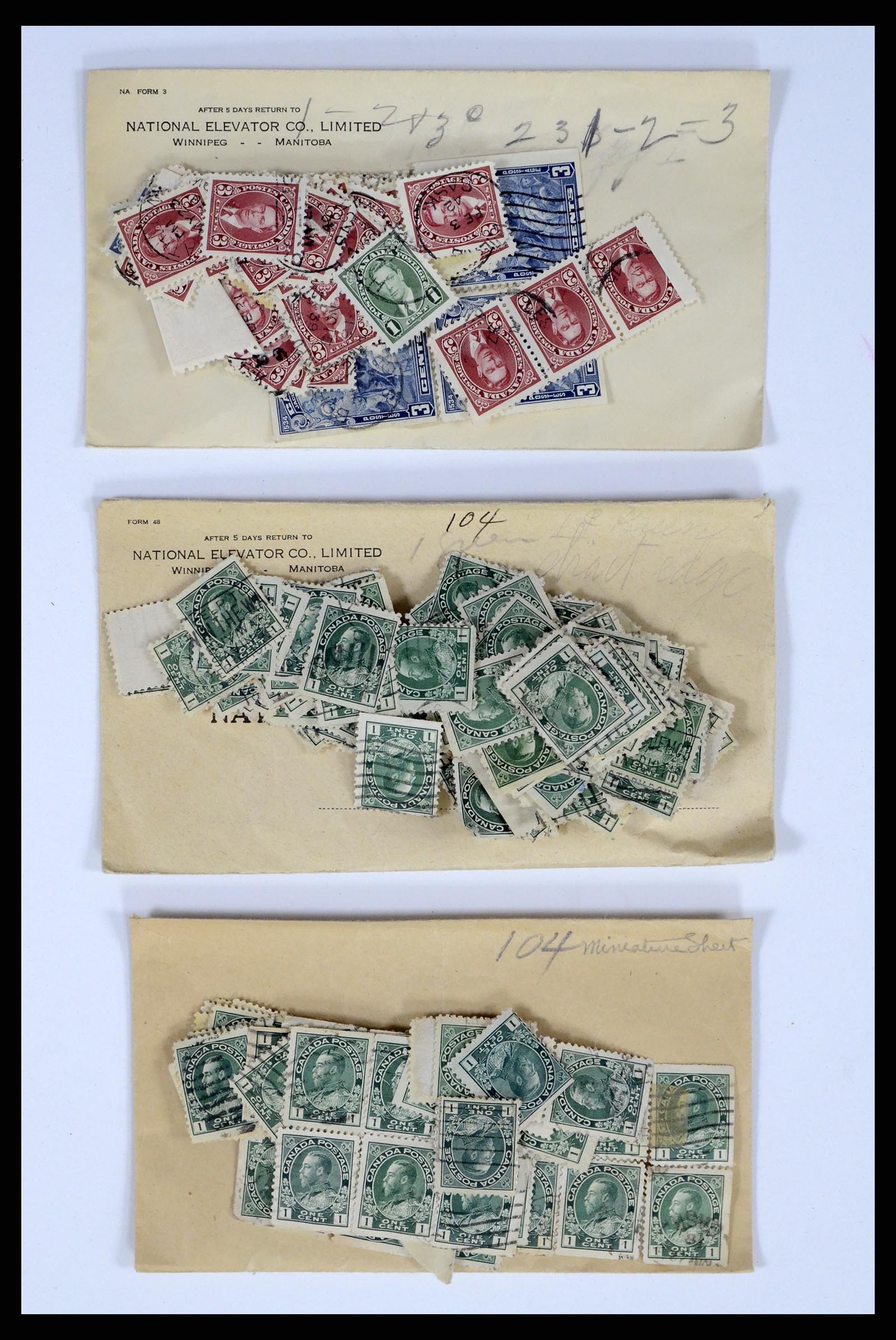 37243 381 - Postzegelverzameling 37243 Canada 1868-1955.
