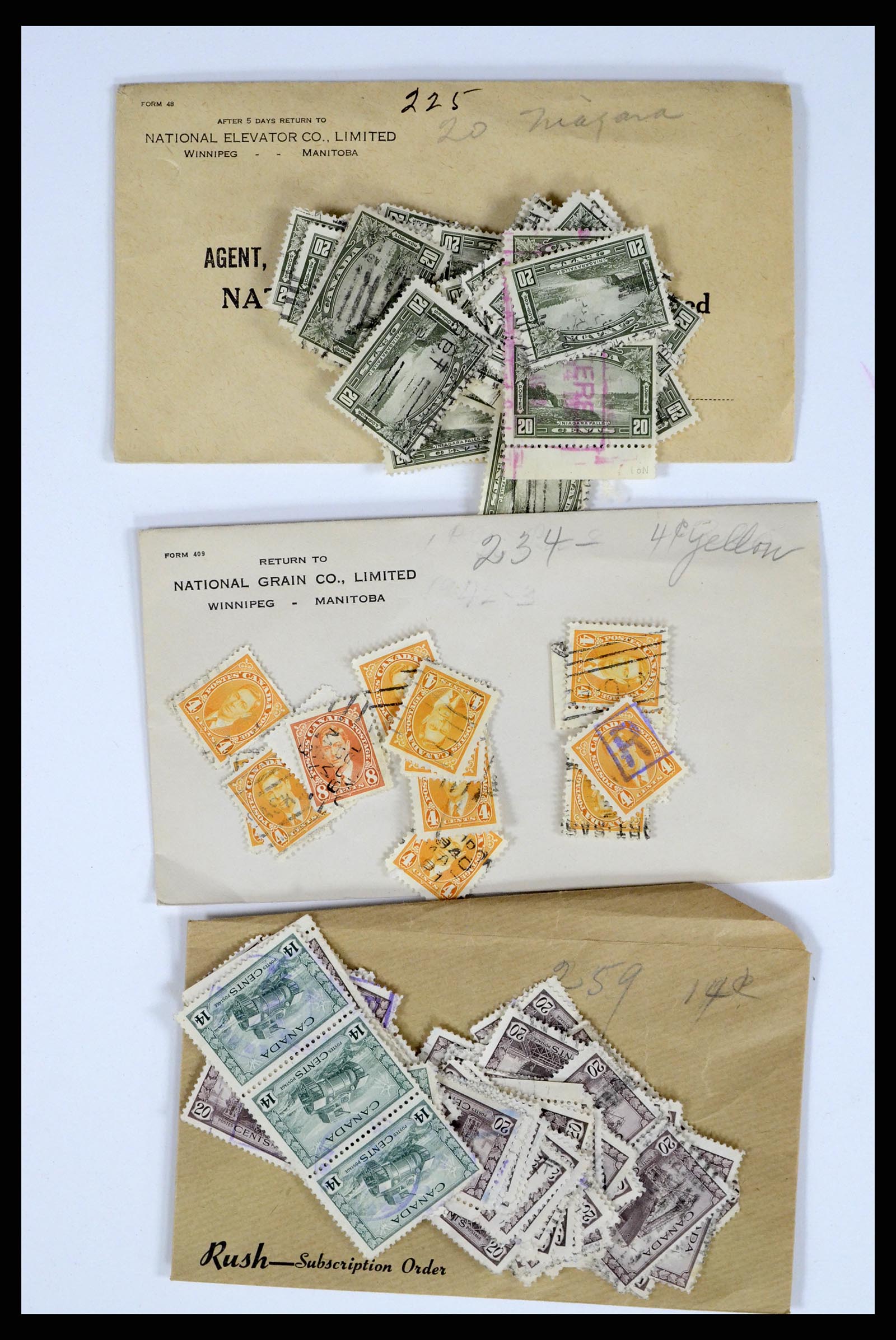 37243 431 - Postzegelverzameling 37243 Canada 1868-1955.