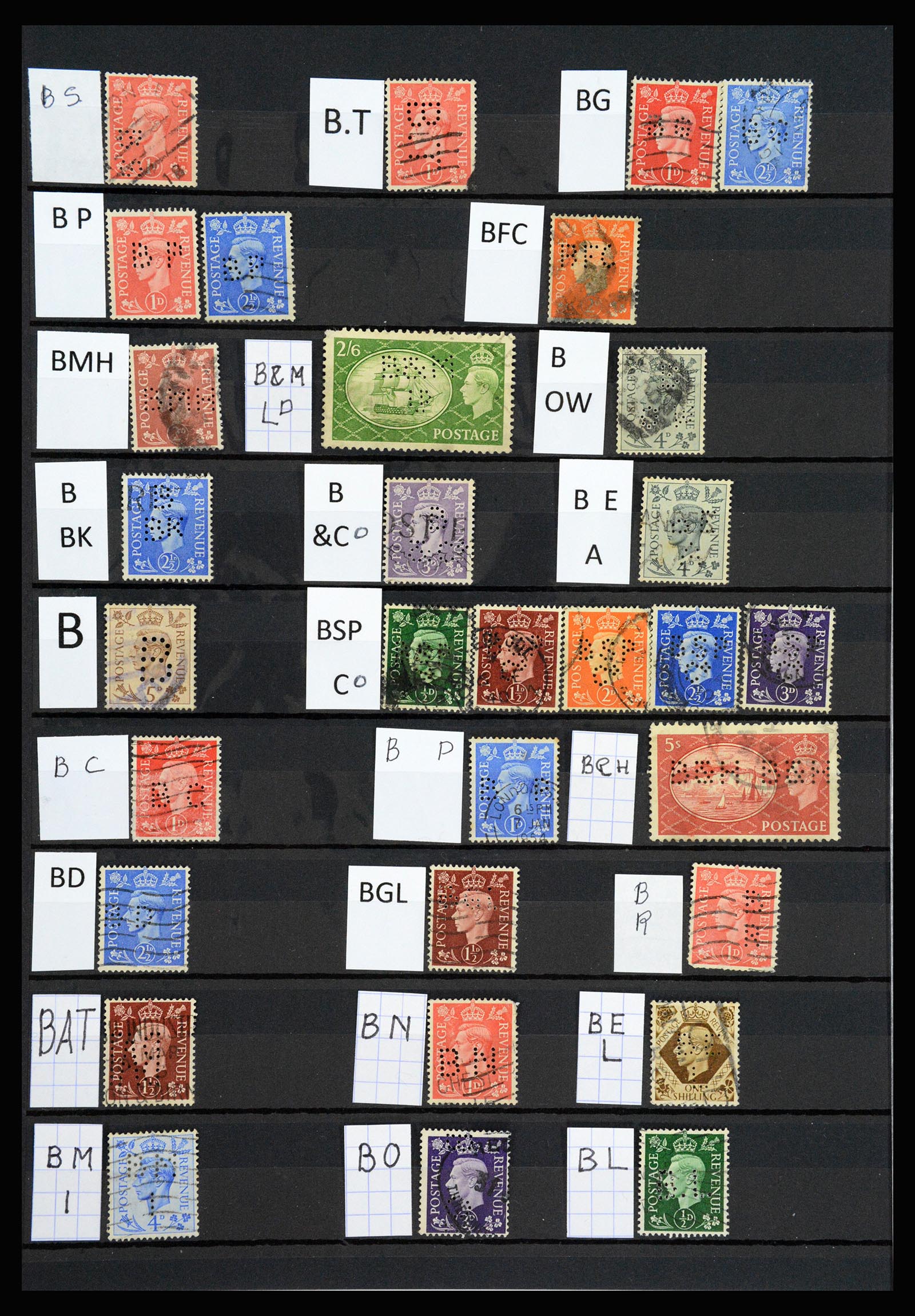 37248 004 - Postzegelverzameling 37248 Engeland perfins George VI 1936-1952.