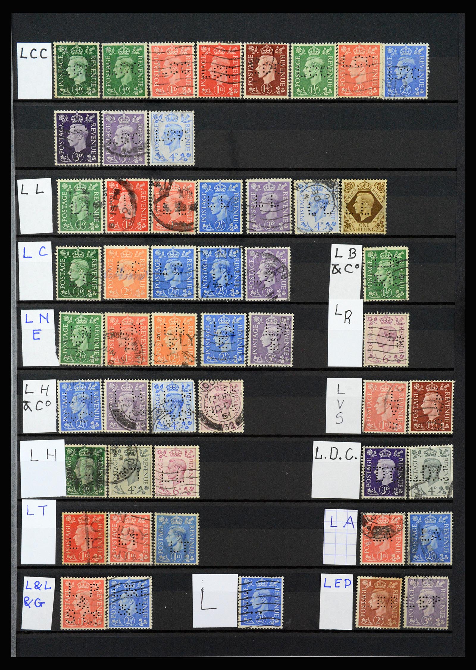 37248 015 - Postzegelverzameling 37248 Engeland perfins George VI 1936-1952.