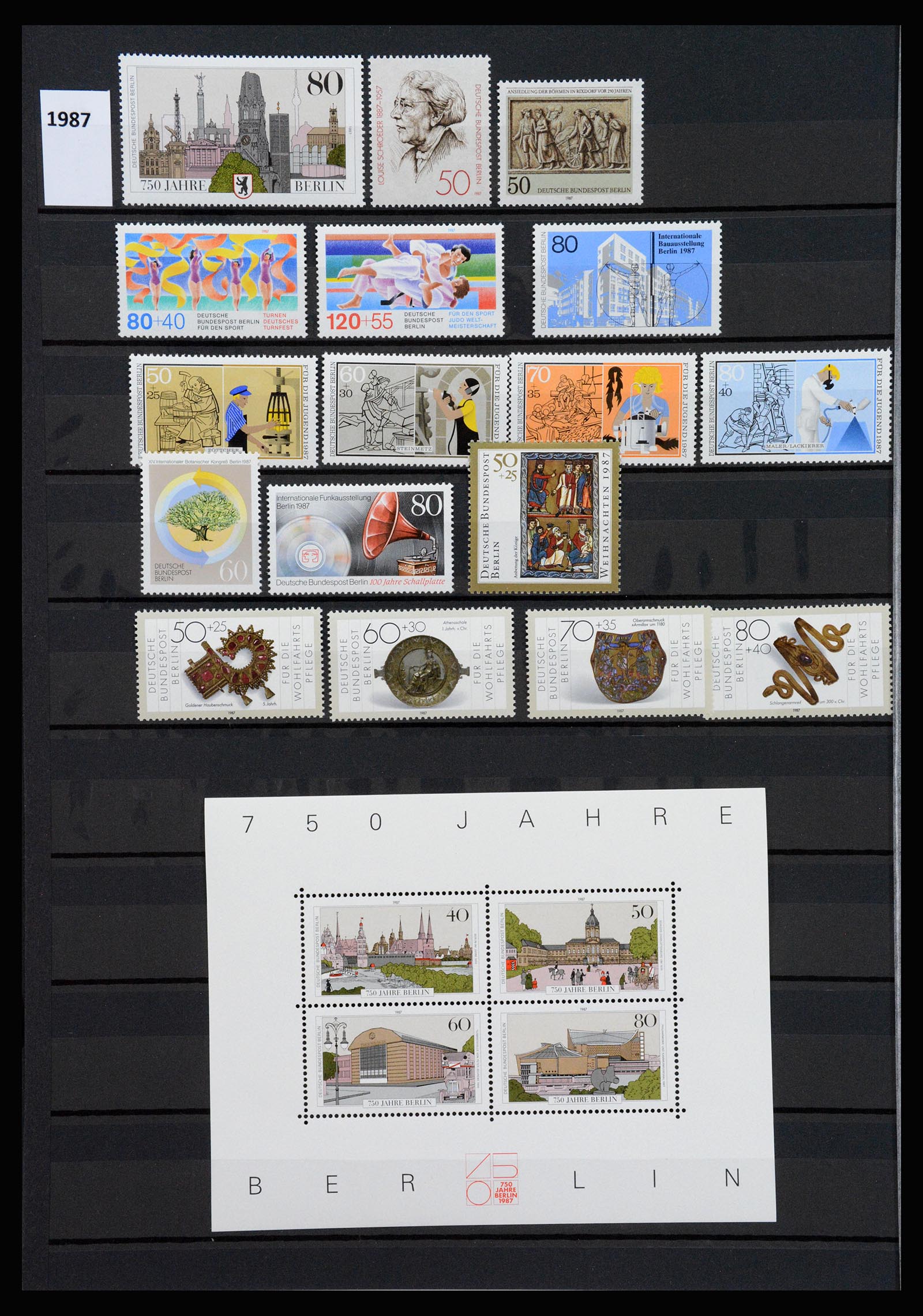 37248 033 - Postzegelverzameling 37248 Engeland perfins George VI 1936-1952.