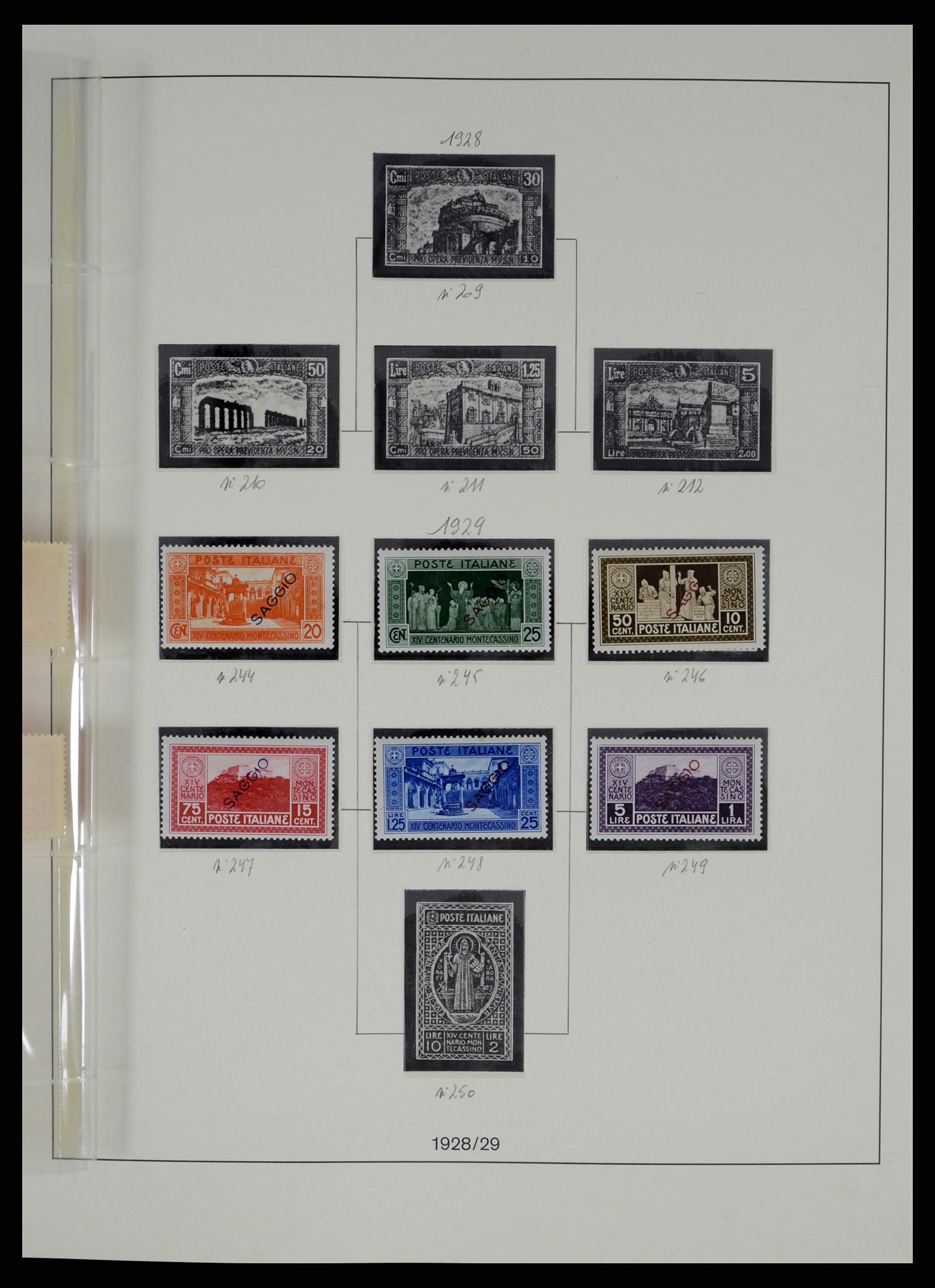 37250 030 - Postzegelverzameling 37250 Italië 1862-1961.