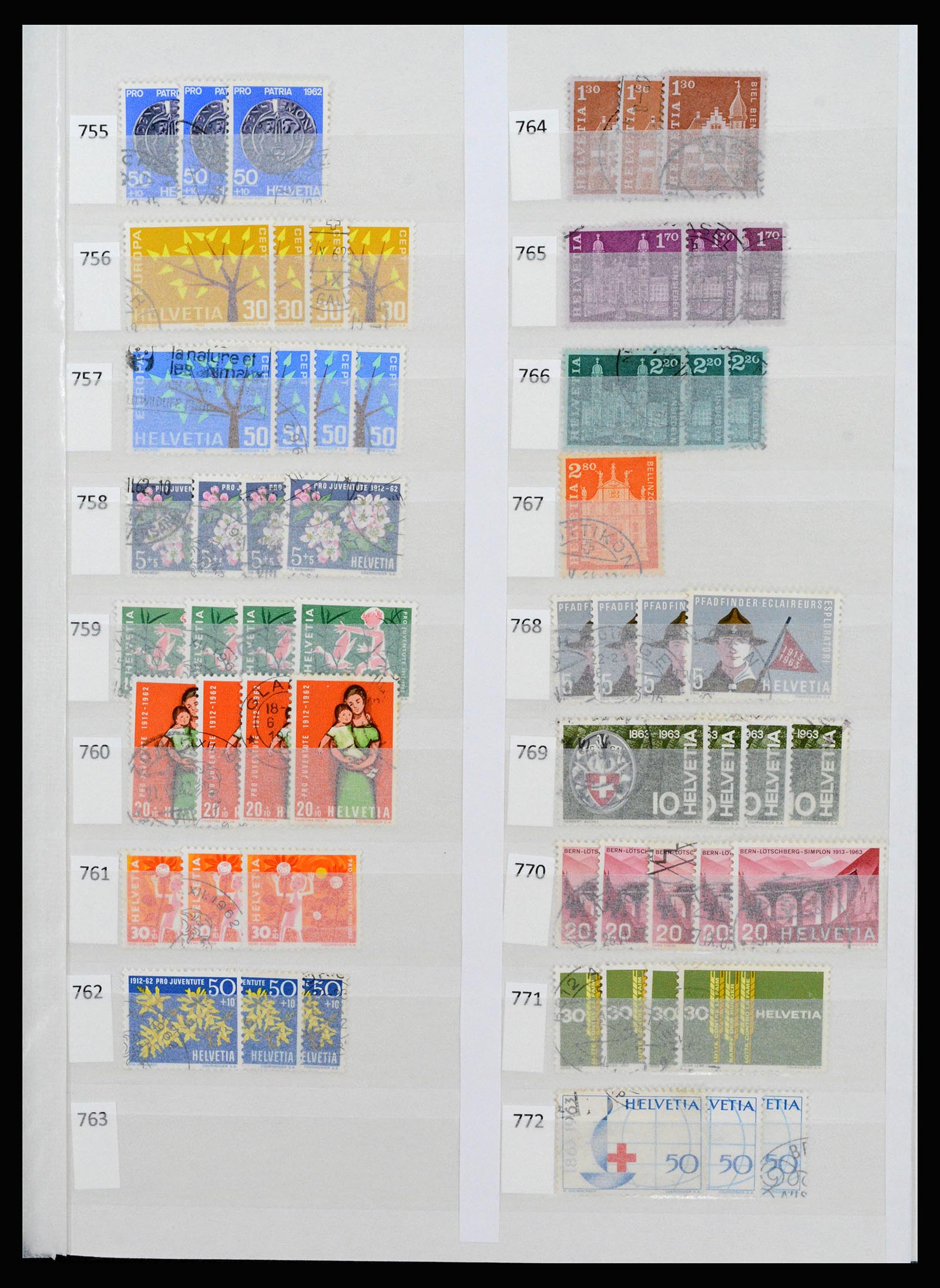37252 040 - Postzegelverzameling 37252 Zwitserland 1900-2011.