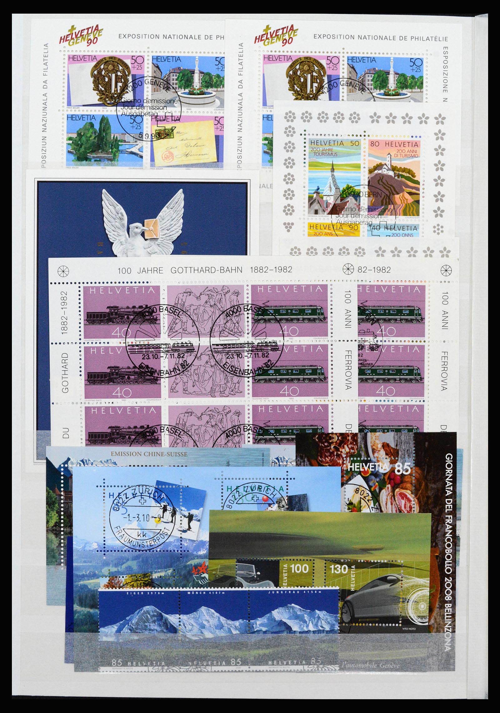 37252 059 - Postzegelverzameling 37252 Zwitserland 1900-2011.