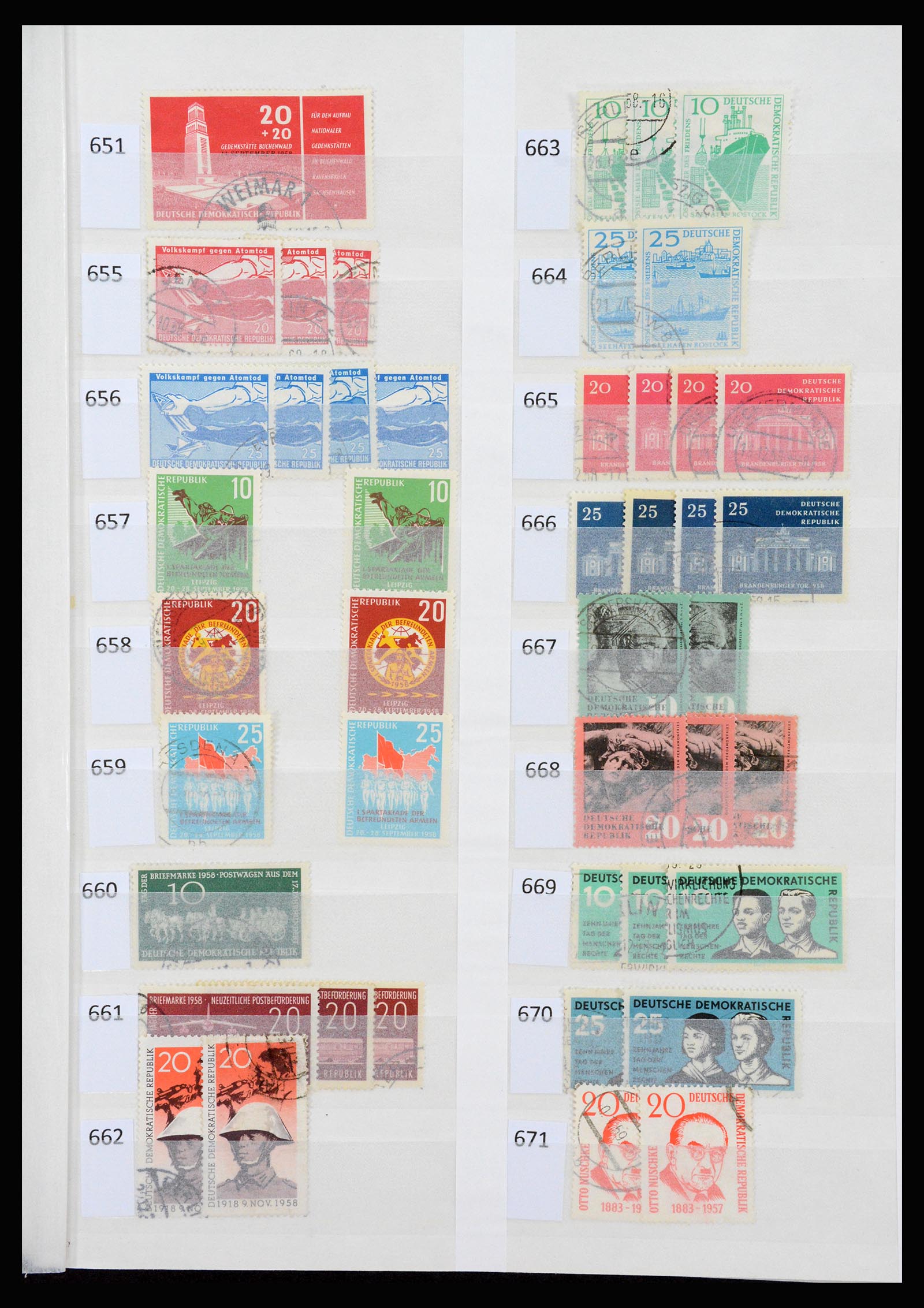 37253 024 - Postzegelverzameling 37253 DDR 1949-1990.