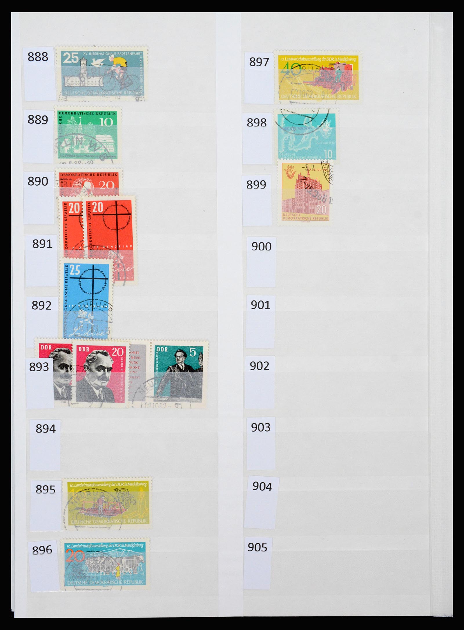 37253 037 - Stamp collection 37253 GDR 1949-1990.