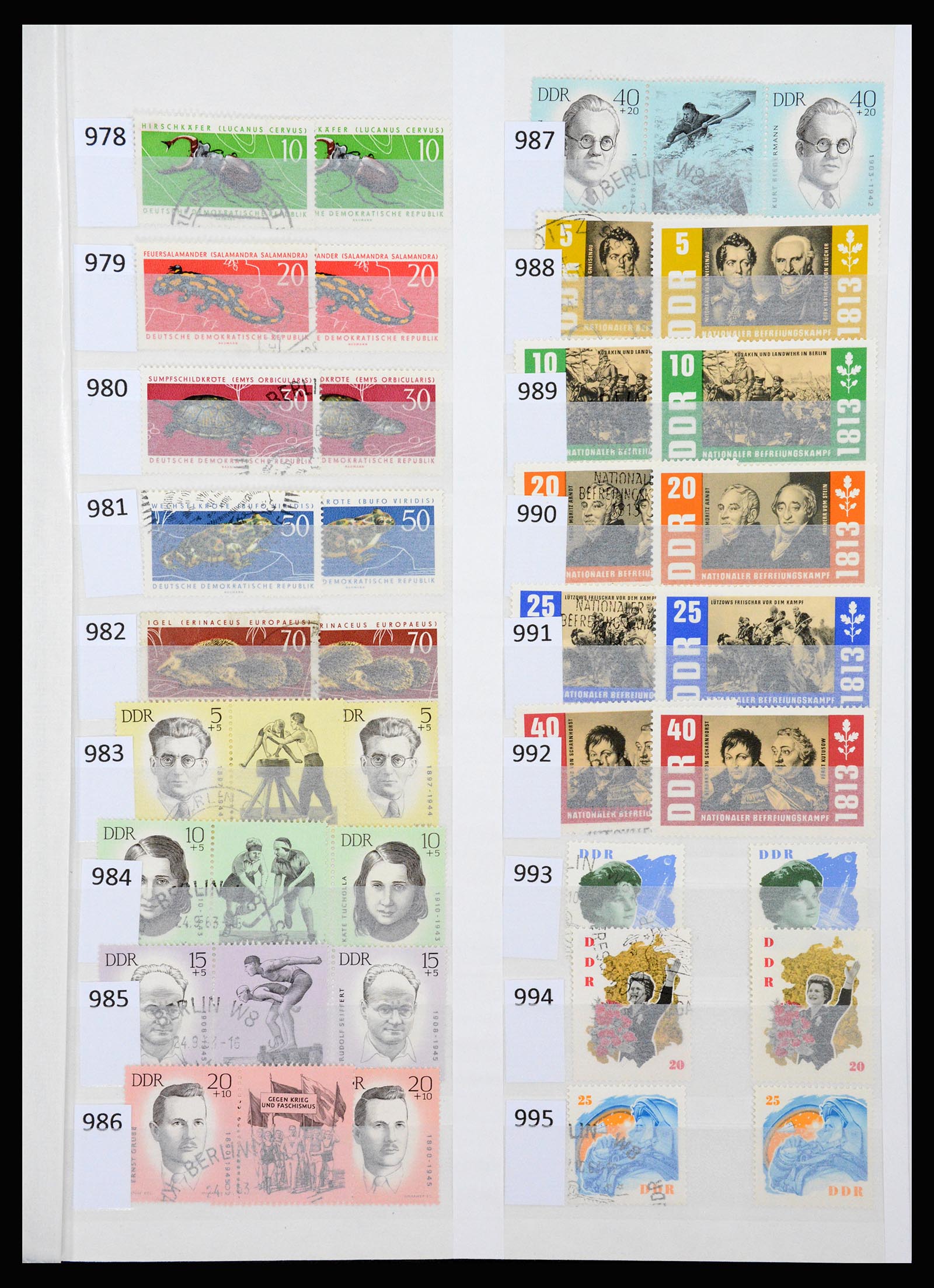37253 042 - Postzegelverzameling 37253 DDR 1949-1990.
