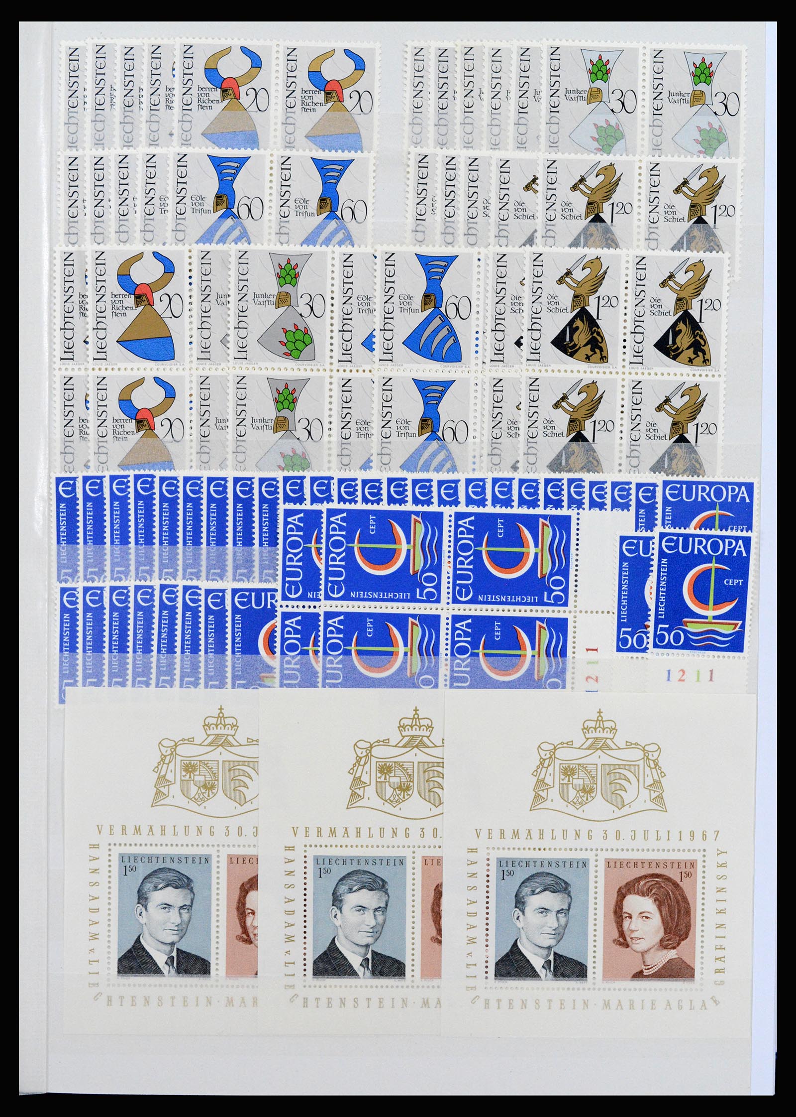 37261 015 - Postzegelverzameling 37261 Liechtenstein 1961-1995.