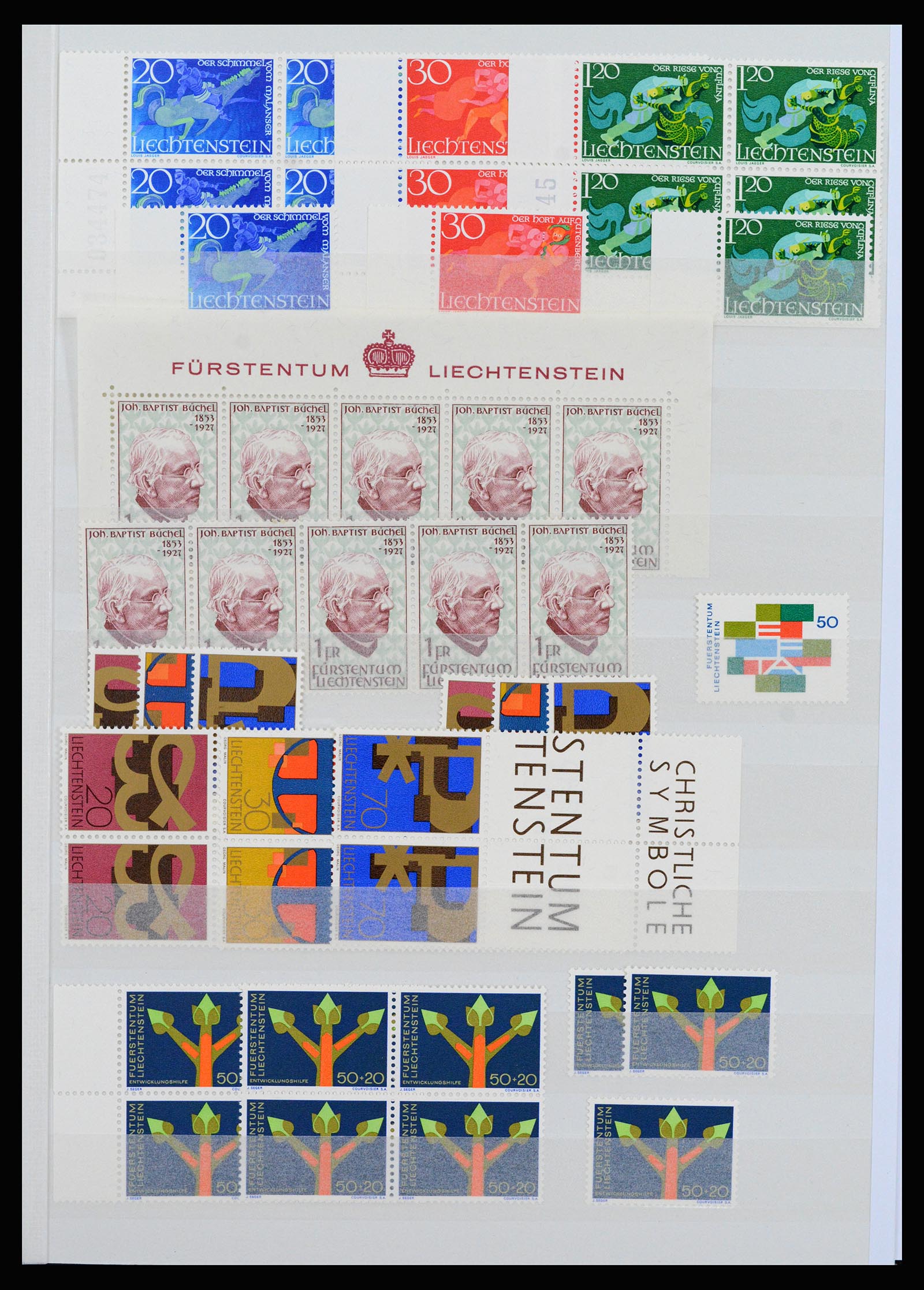 37261 017 - Postzegelverzameling 37261 Liechtenstein 1961-1995.