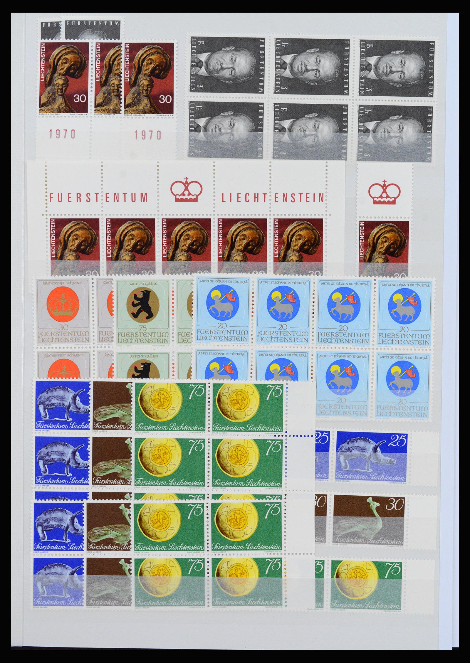 37261 023 - Postzegelverzameling 37261 Liechtenstein 1961-1995.