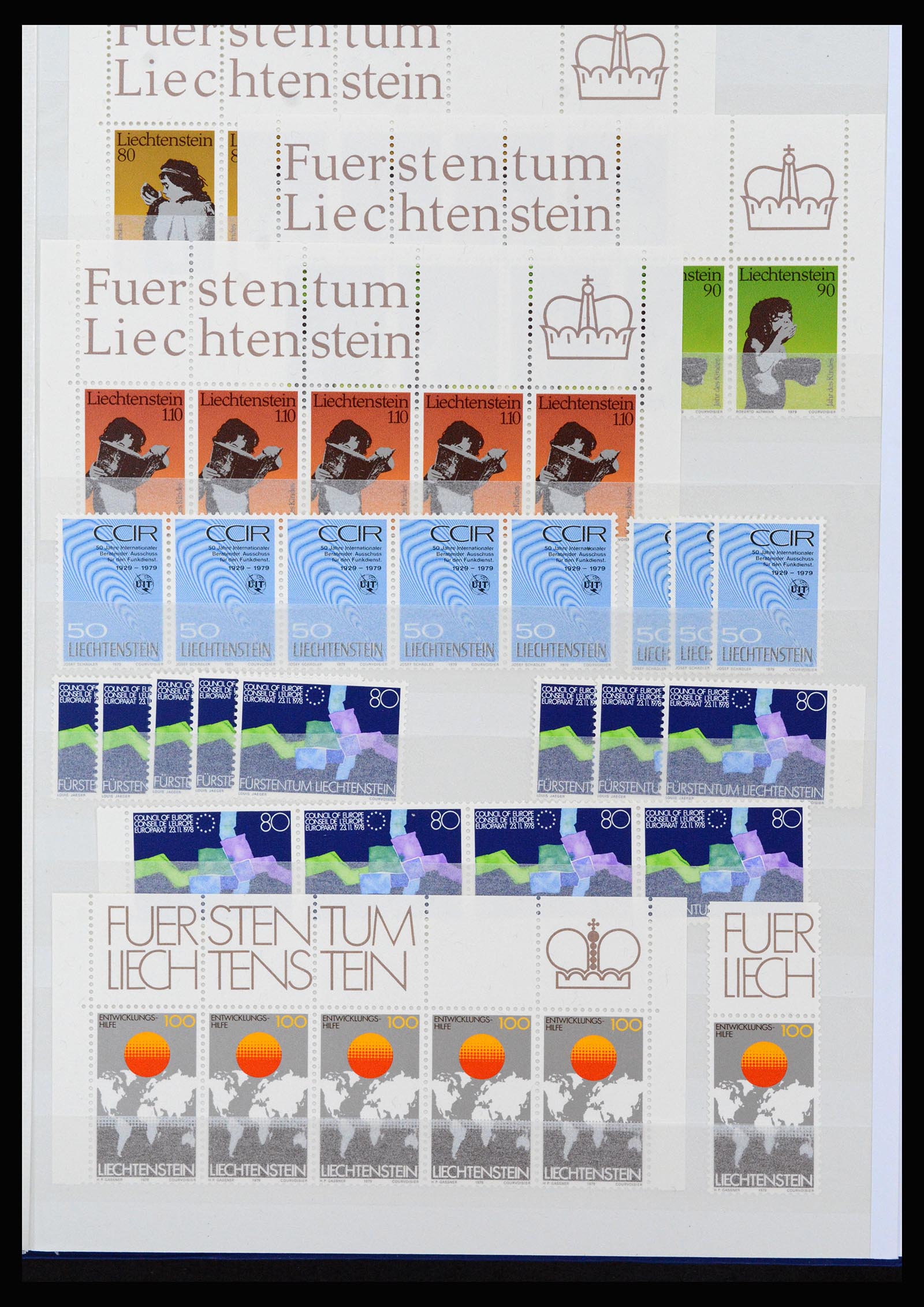 37261 057 - Postzegelverzameling 37261 Liechtenstein 1961-1995.