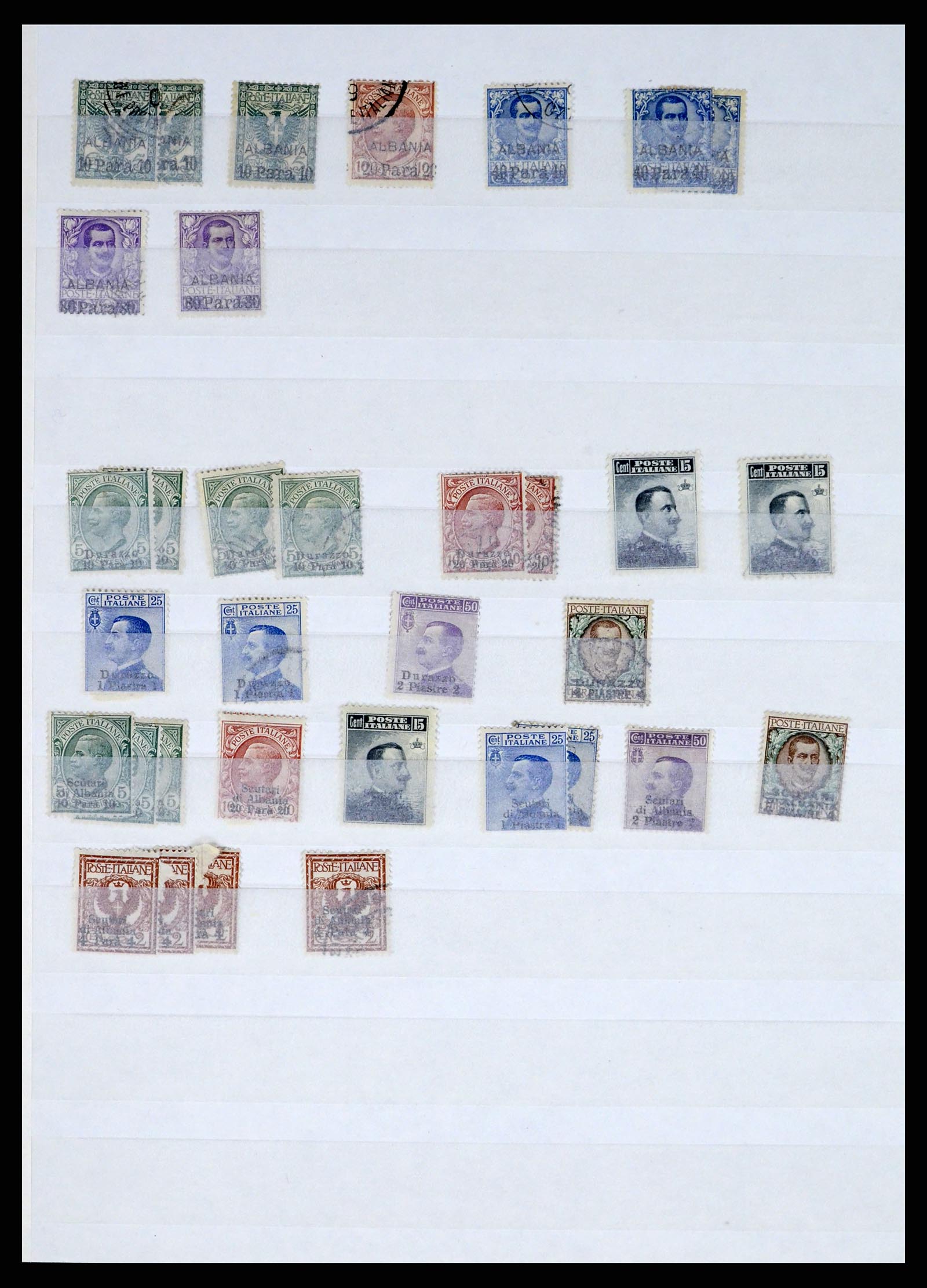 37277 002 - Postzegelverzameling 37277 Italiaans Levant en gebieden 1874-1919.