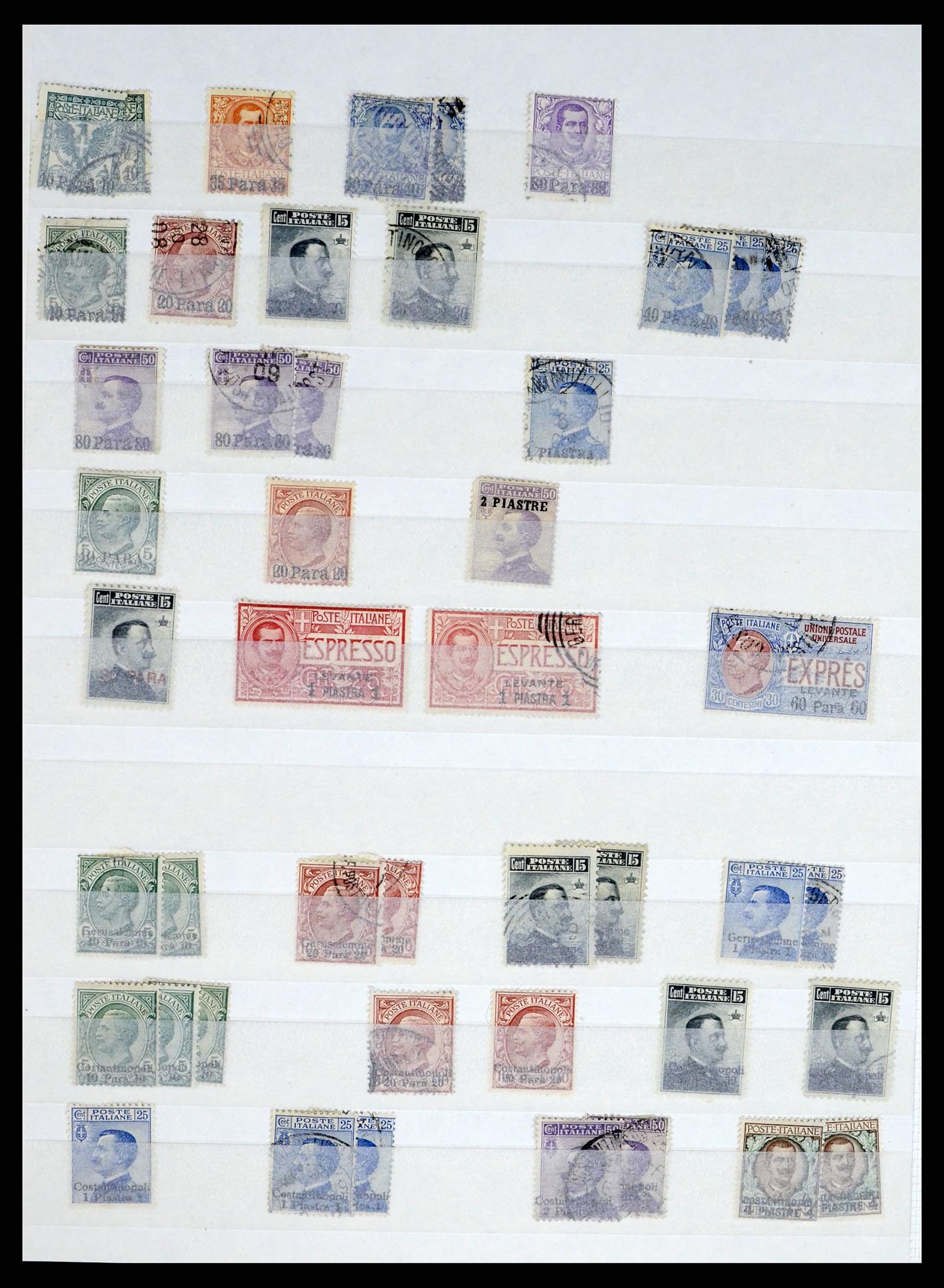 37277 010 - Postzegelverzameling 37277 Italiaans Levant en gebieden 1874-1919.