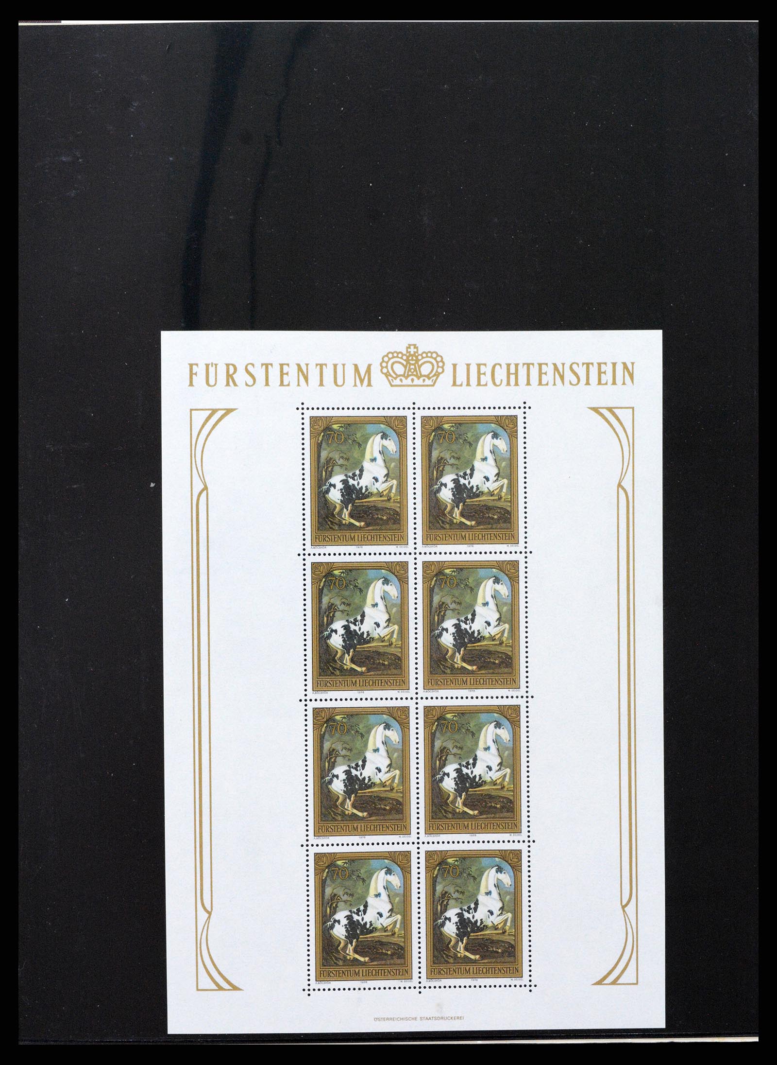37293 077 - Postzegelverzameling 37293 Liechtenstein 1912-2003.