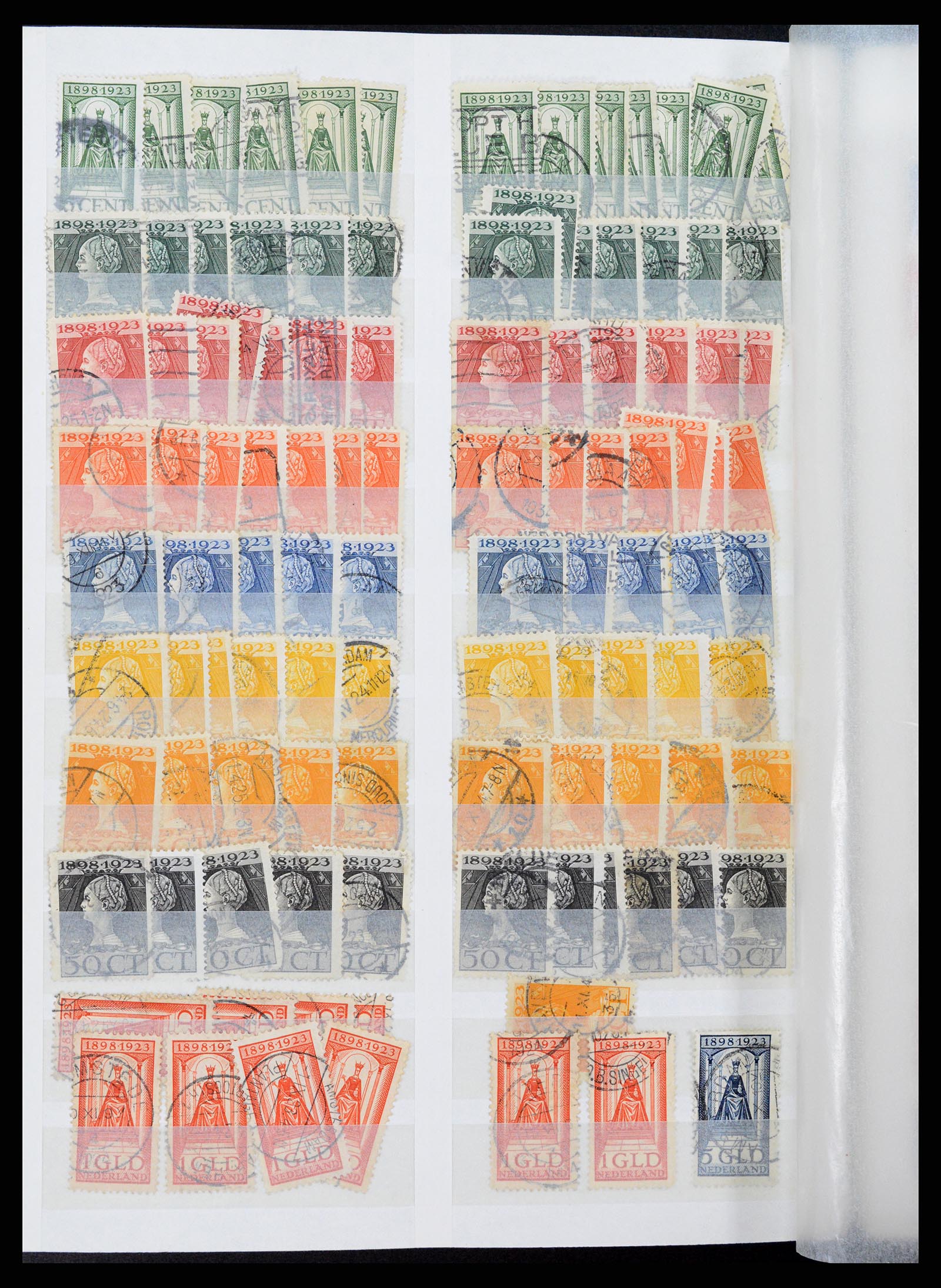 37296 012 - Postzegelverzameling 37296 Nederland 1852-1981.