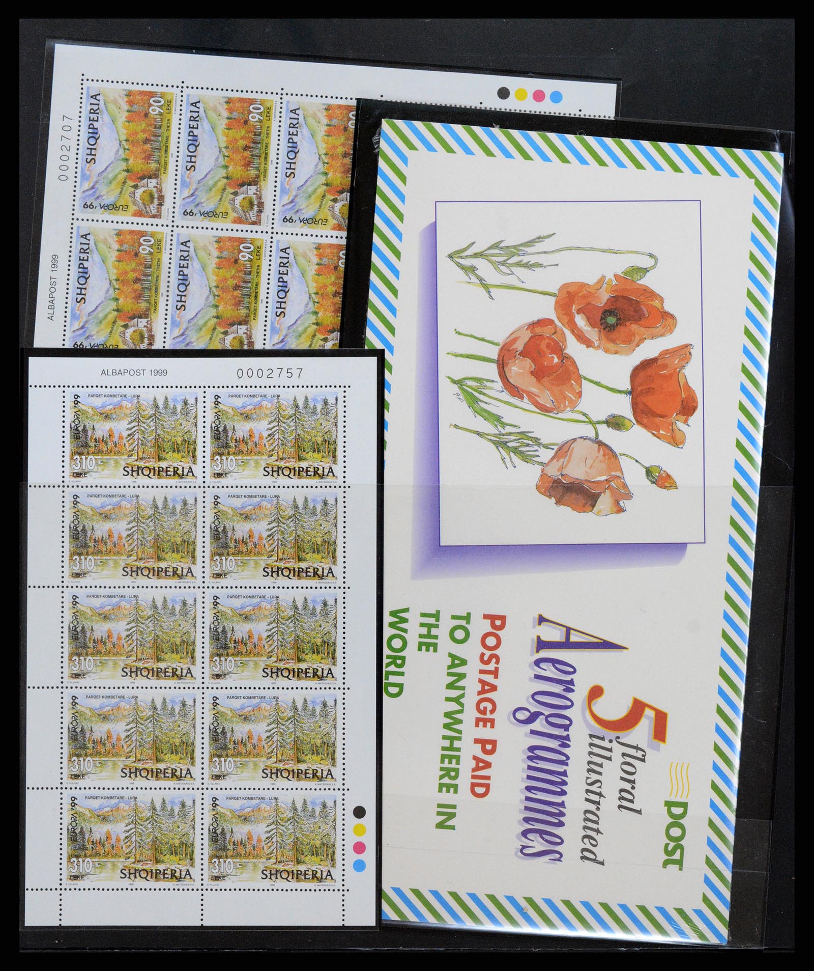 37298 359 - Postzegelverzameling 37298 Motief flora 1953-2000.
