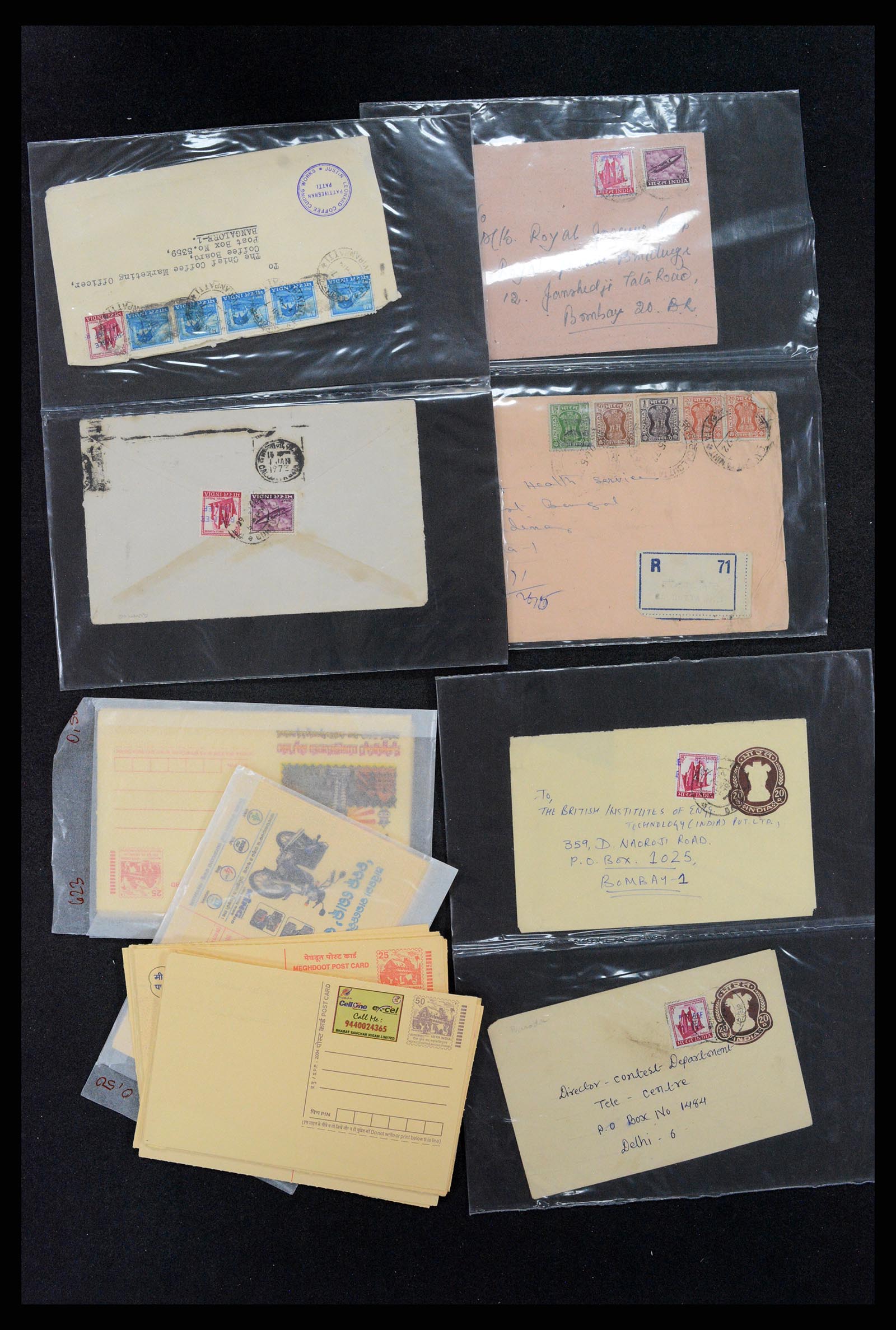 37309 015 - Postzegelverzameling 37309 India postwaardestukken 1947-2000.