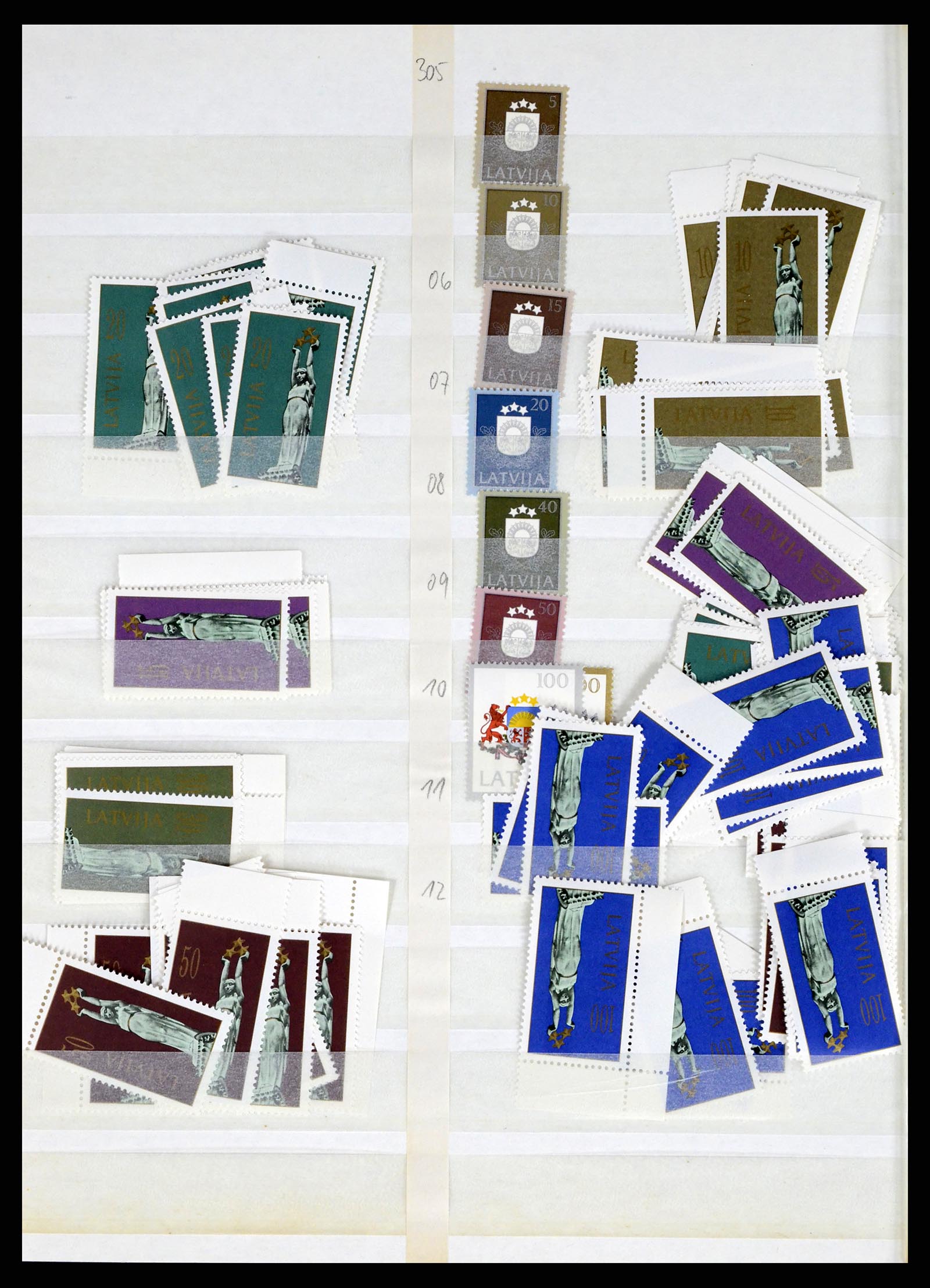 37312 002 - Postzegelverzameling 37312 Letland en Litouwen 1990-2000.