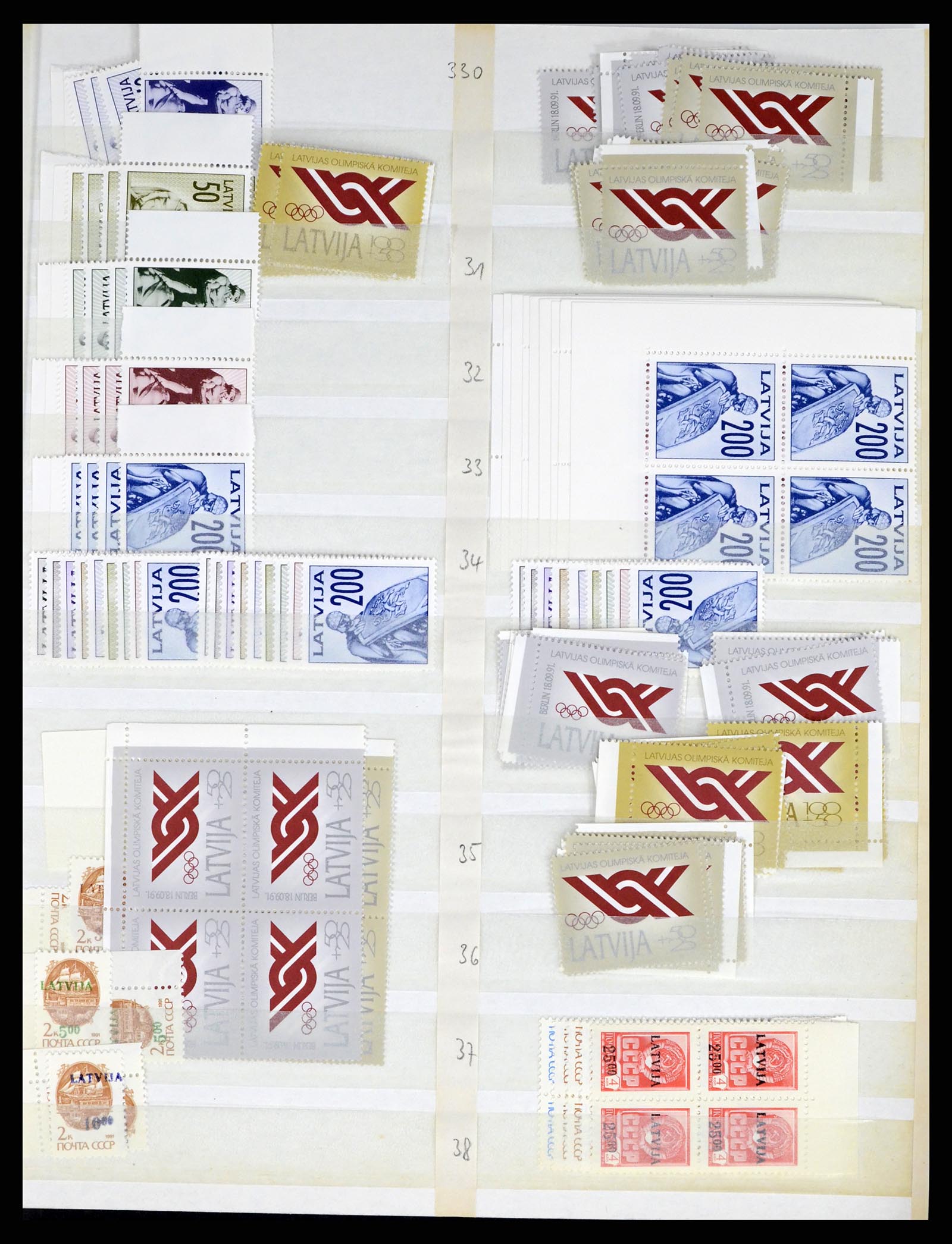 37312 005 - Postzegelverzameling 37312 Letland en Litouwen 1990-2000.