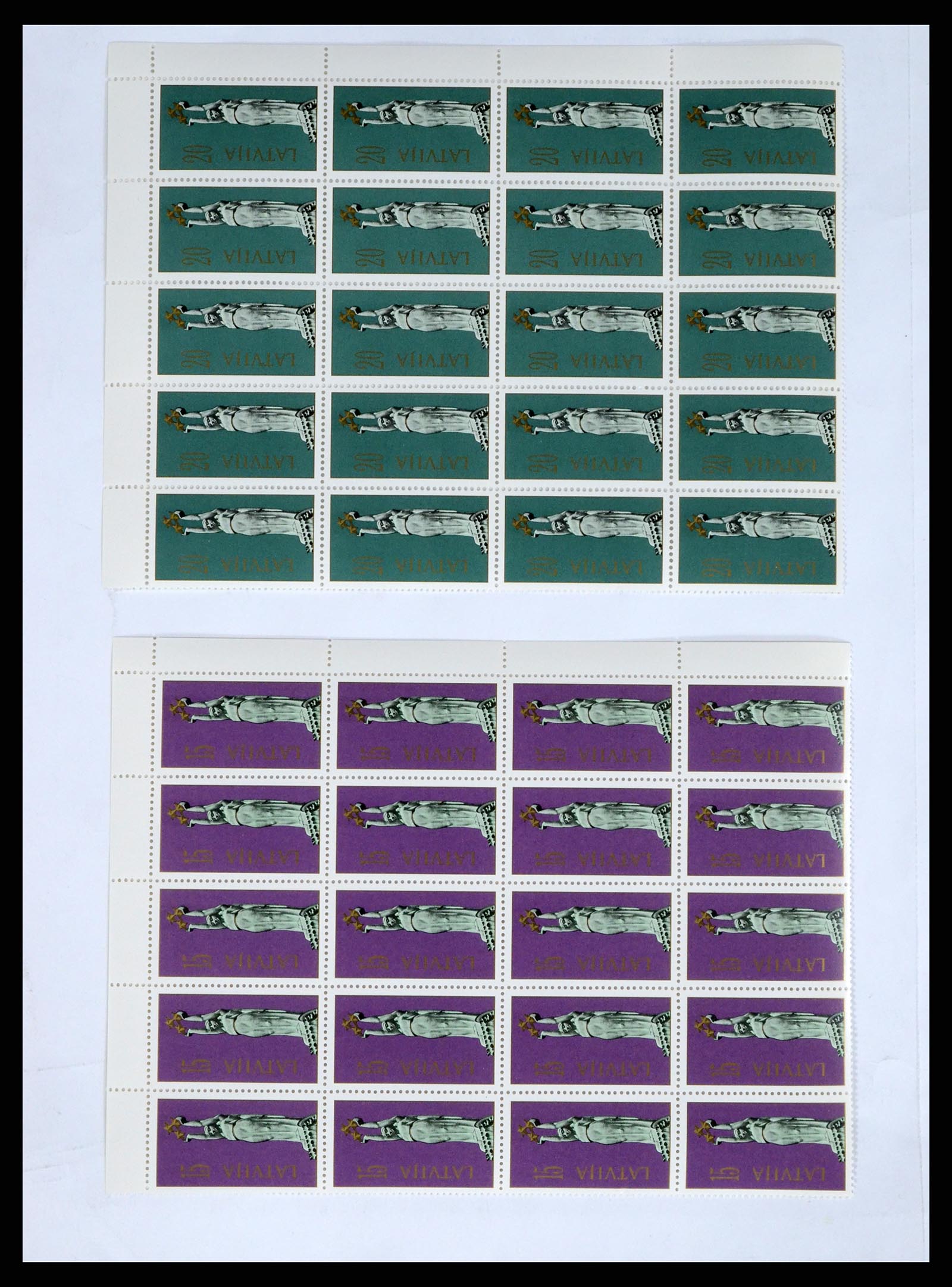 37312 026 - Postzegelverzameling 37312 Letland en Litouwen 1990-2000.